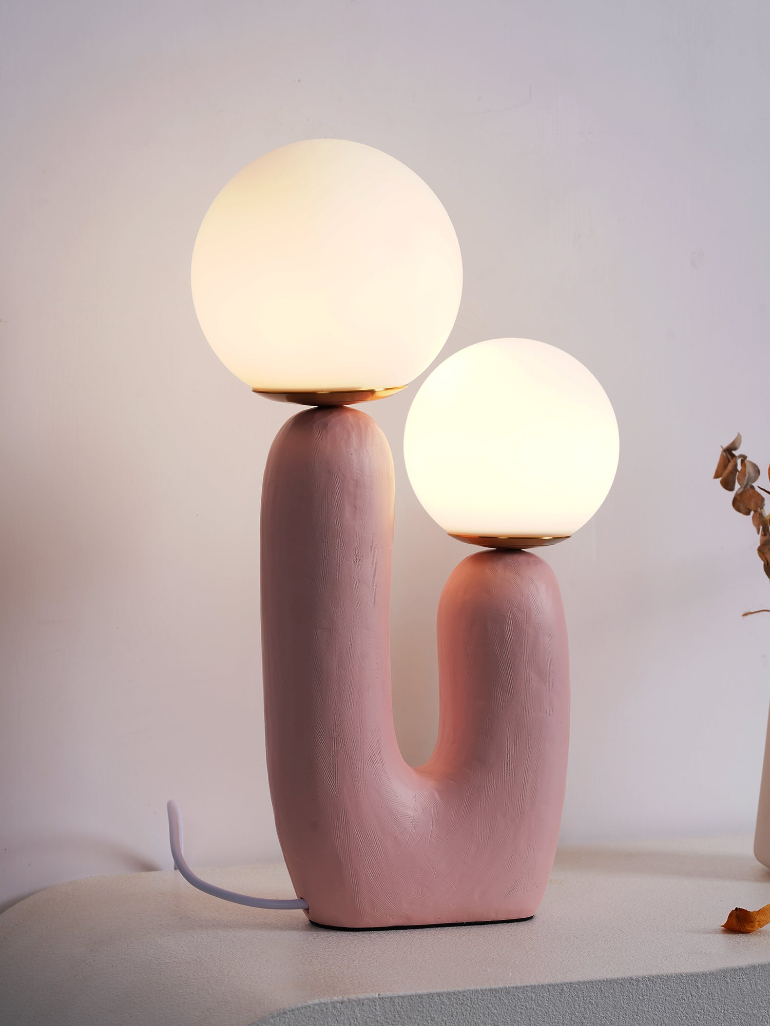 Oo Rough Table Lamp - Modern Industrial Bedside Lighting for Living Room, Bedroom & Office - Dimmable LED Desk Lamp with Adjustable Brightness