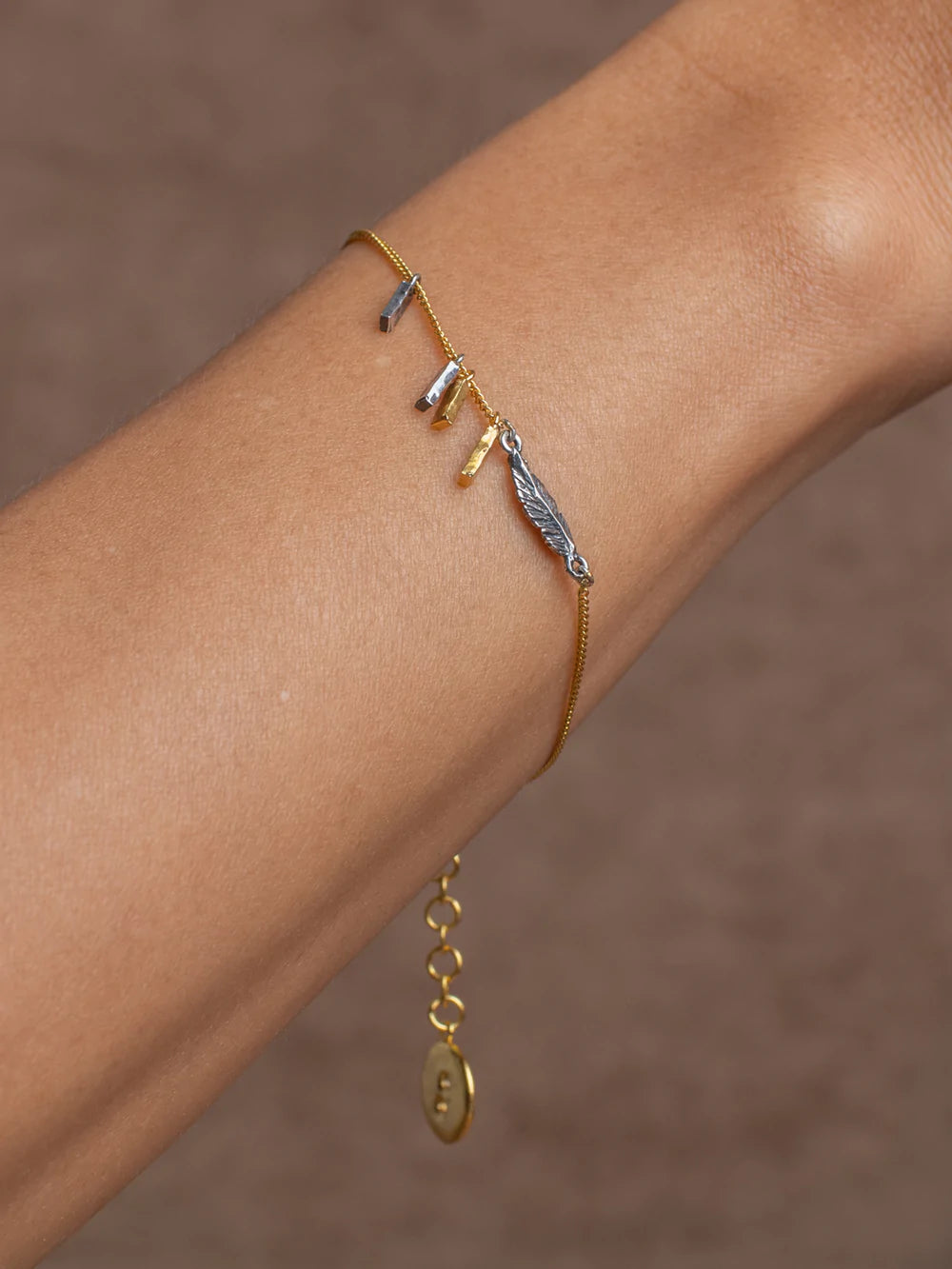 Delicious Chocolate Bracelet for Women - Sweet Edible Jewelry Gift for Valentine's Day, Birthday & Anniversary - Perfect for Romantic Surprises & Special Occasions