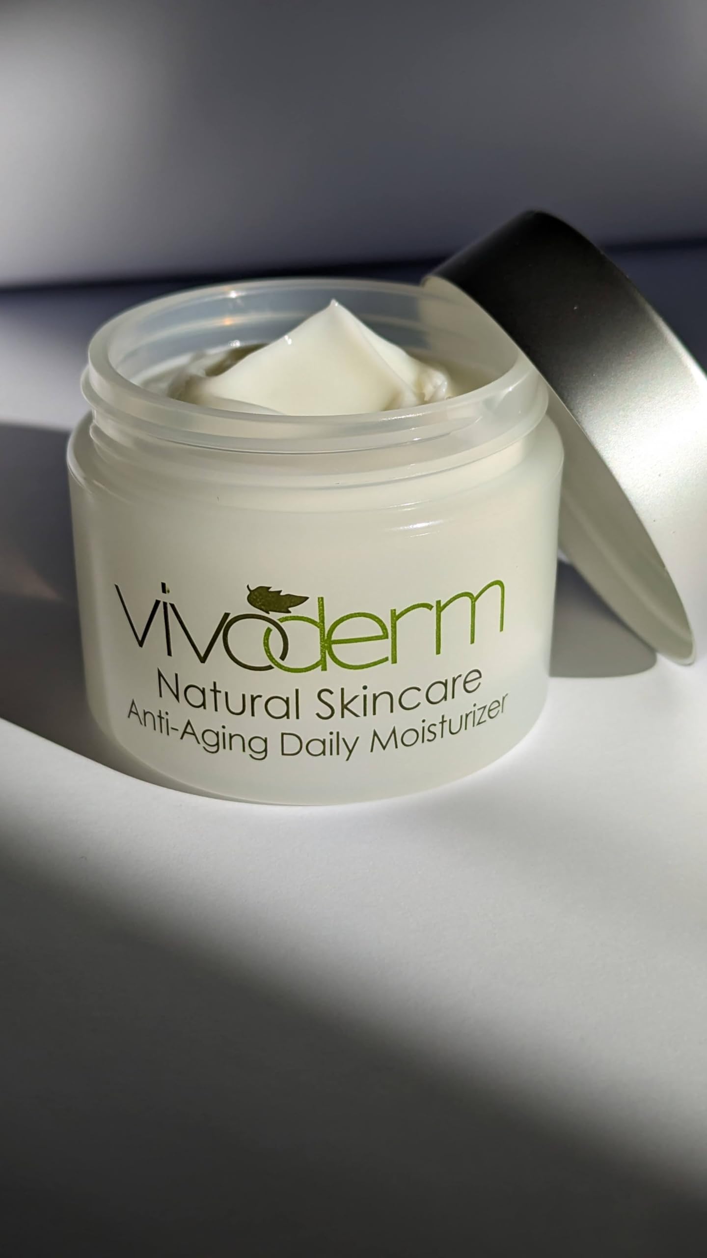 Vivoderm Oil-Free Anti-Aging Daily Moisturizer Cream for Face - Hydrating & Wrinkle Reducing Skincare for Women & Men - Perfect for Day & Night Use