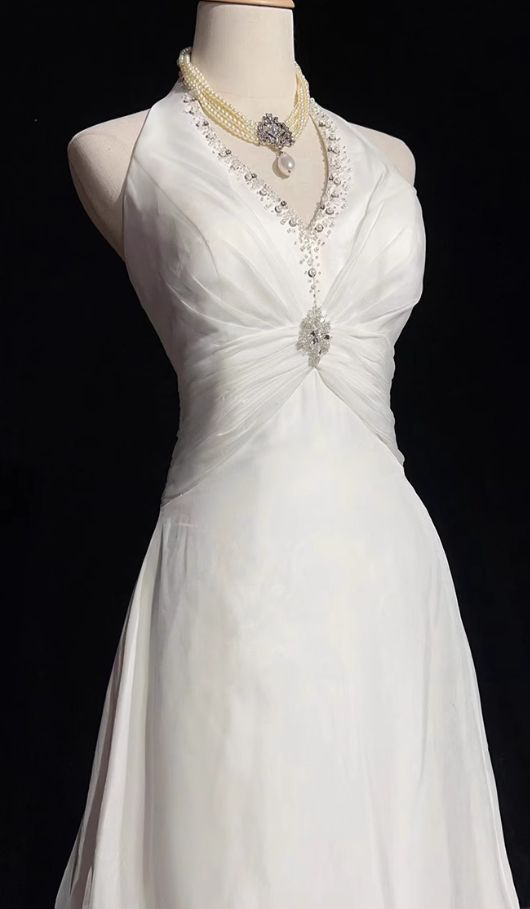 Elegant Mermaid Halter Beaded White Wedding Dress Vintage Evening Gown J6381 - Perfect for Beach Weddings, Prom Nights & Formal Events
