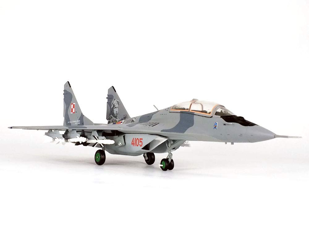 1:72 Scale Diecast Mig-29 Fulcrum Polish Air Force Fighter Jet Model with Display Stand - Perfect for Aviation Collectors, Military Enthusiasts & Home/Office Decoration