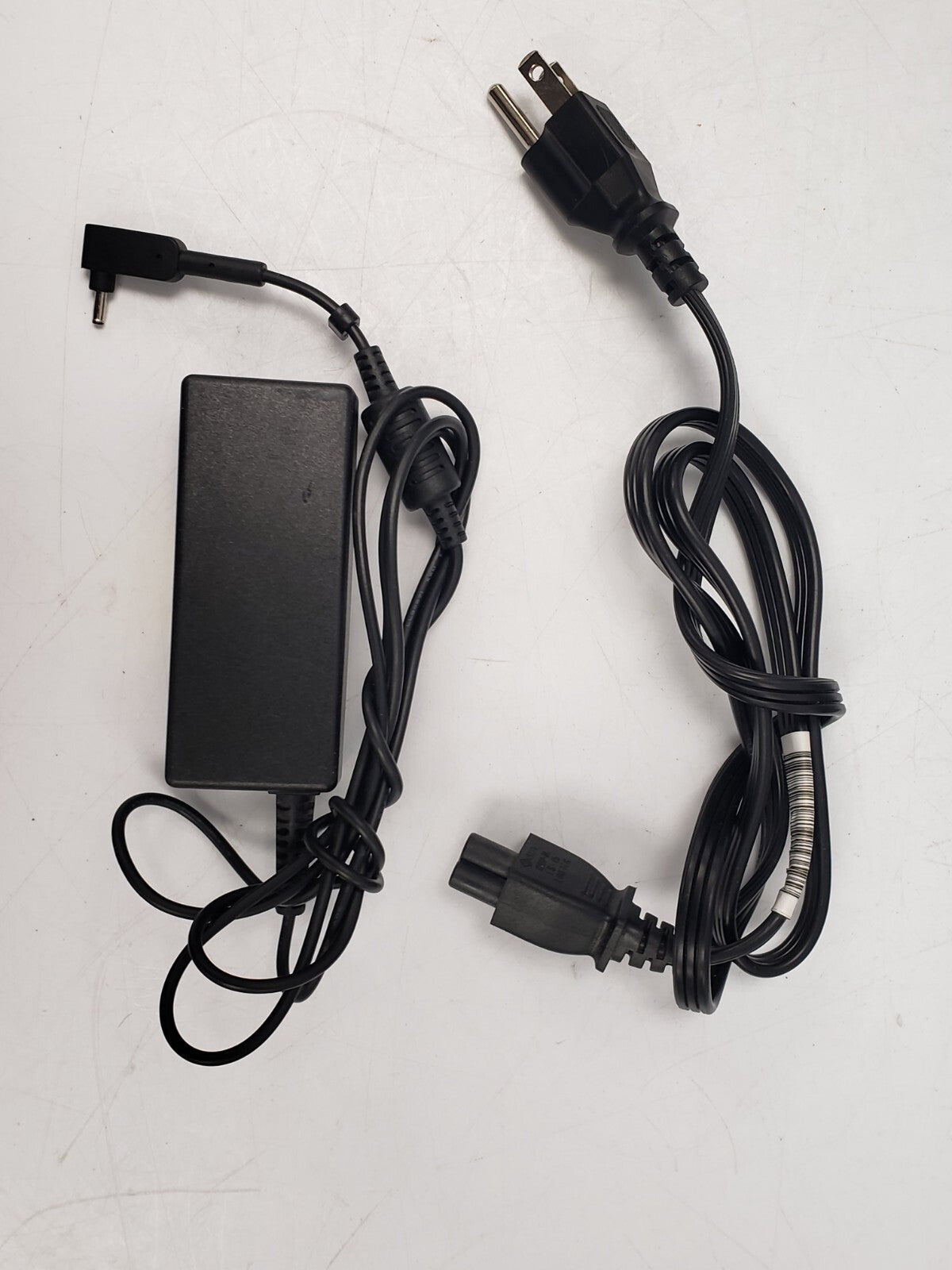 Acer A515-45-R209 15.6