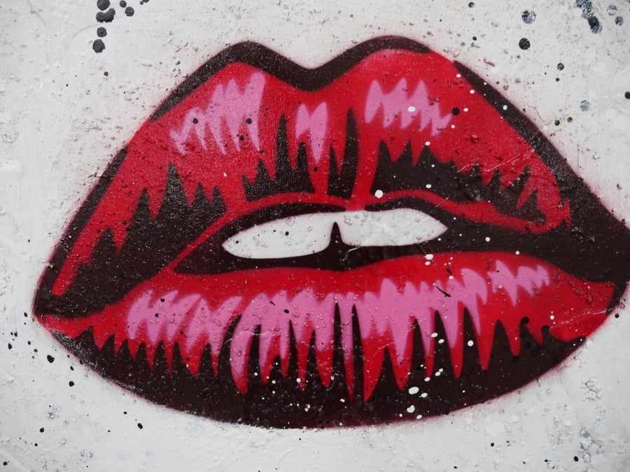 Urban Pop Lips Mouth Art - Trendy Home & Office Wall Decor for Modern Living Spaces
