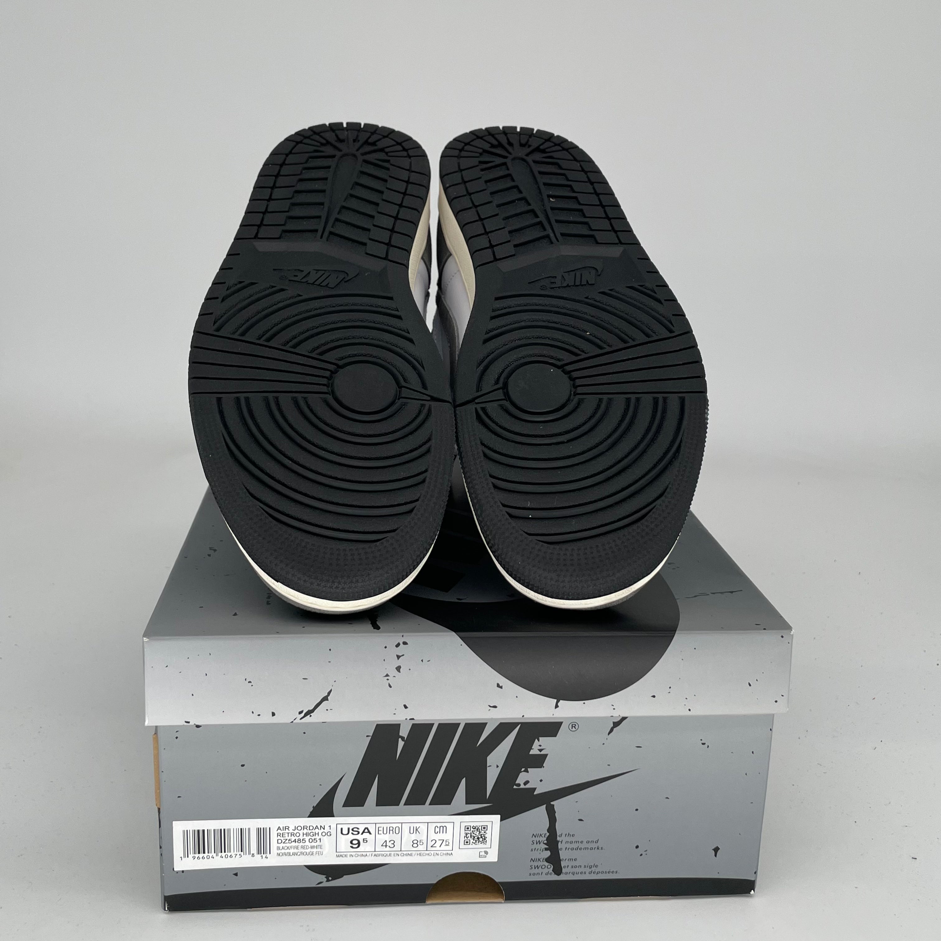 Air Jordan 1 Washed Black Men's Sneakers Size 9.5 - DZ5485-051 | Retro Basketball Shoes for Streetwear & Casual Outfits