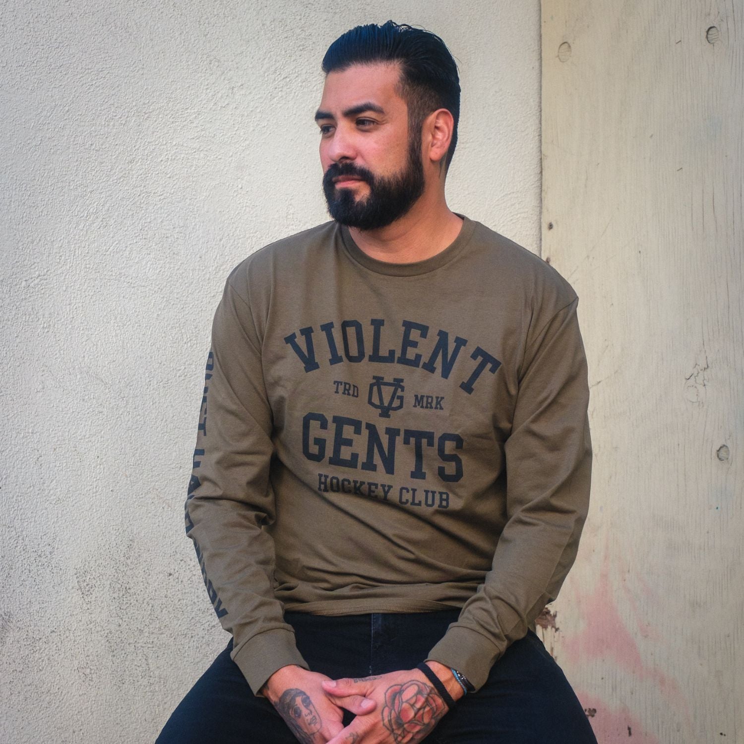 Chelios Premium Long Sleeve T-Shirt for Men - Comfortable Cotton Crewneck Casual Shirt | Perfect for Everyday Wear, Work & Outdoor Activities