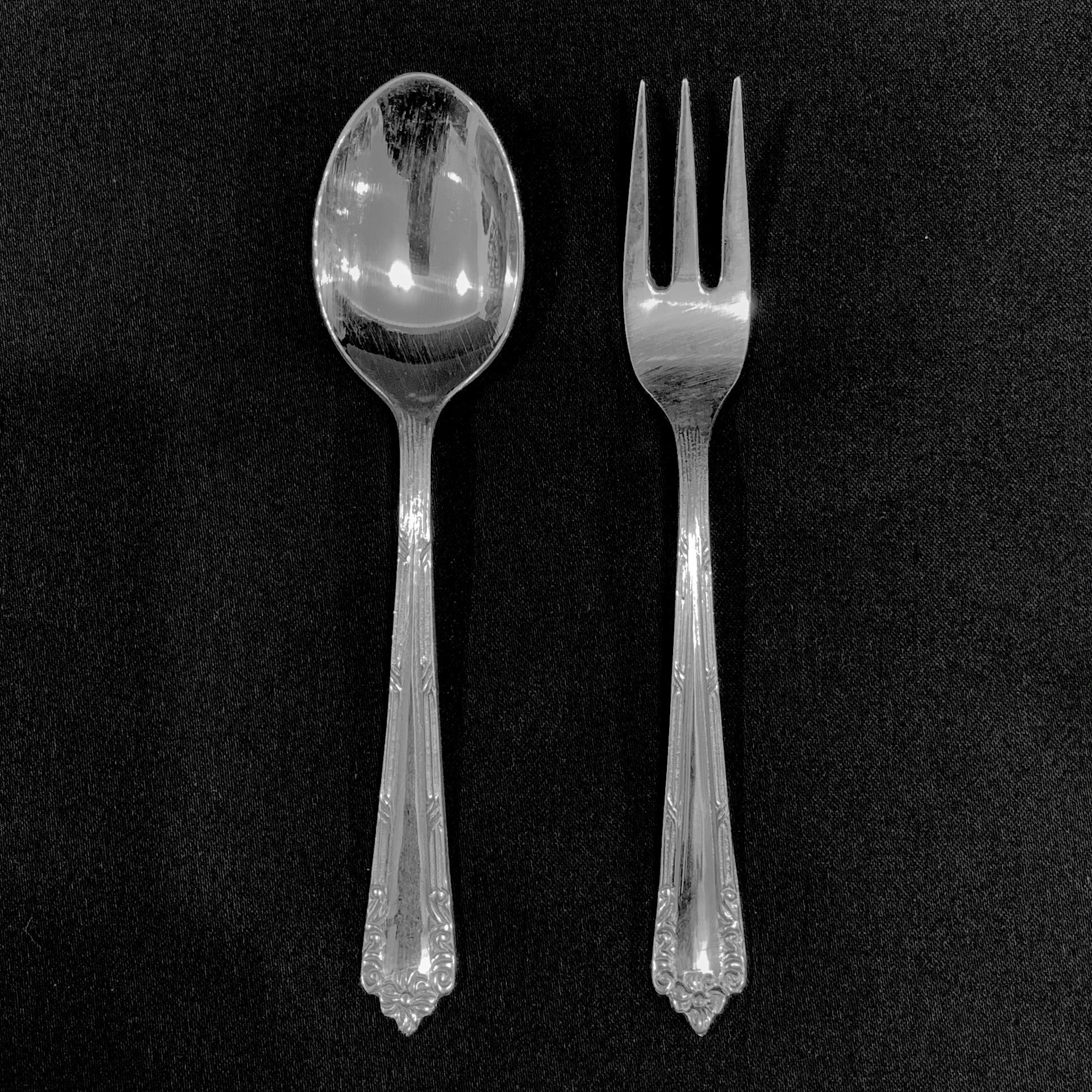 925 Sterling Silver Flatware Set - Elegant 6-Piece Dining Utensils for Formal Dinners, Wedding Gifts & Special Occasions