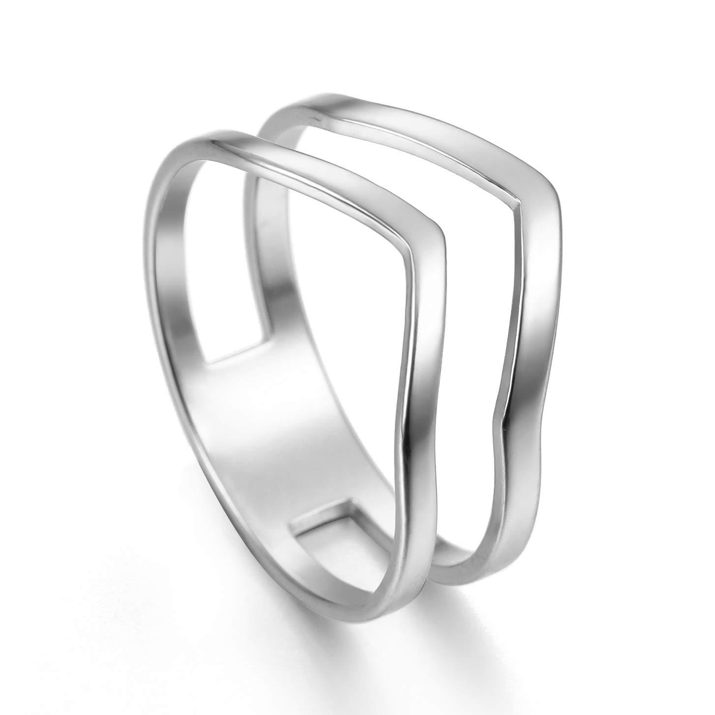 TEAMER Simple Geometric Wave Ring - Stainless Steel Stackable Rings for Women - Elegant Party Jewelry for Everyday Wear & Special Occasions