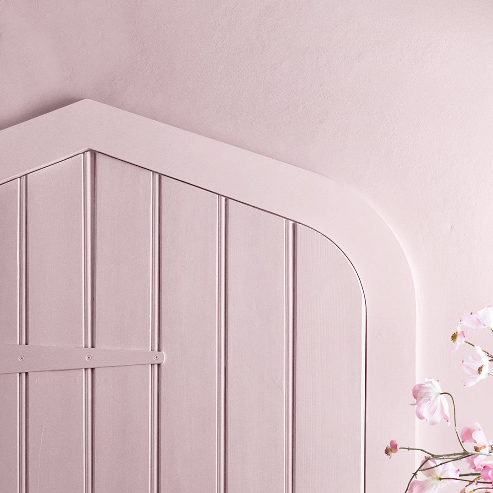 Shabby Chic by Rachel Ashwell® Paint - Shabby Berry Velvet Sample Card | Premium Velvet Finish Paint Swatch for Home Decor & DIY Projects | Perfect for Furniture, Walls & Crafting