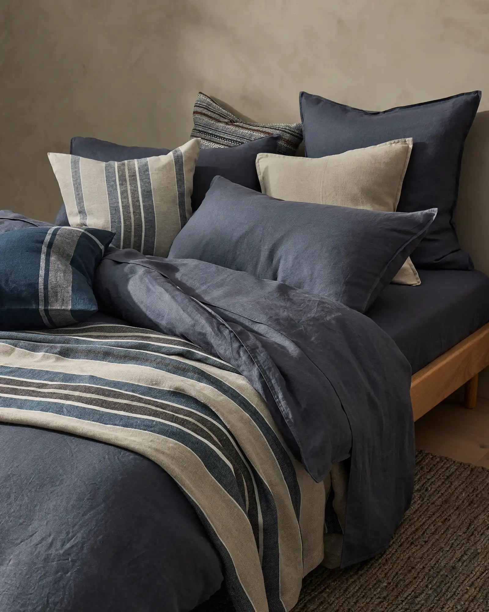 Premium Ravello Fitted Sheet - Soft Denim Blue Queen Size Bed Sheet Set - Perfect for Guest Rooms, Dorms & Cozy Bedroom Decor