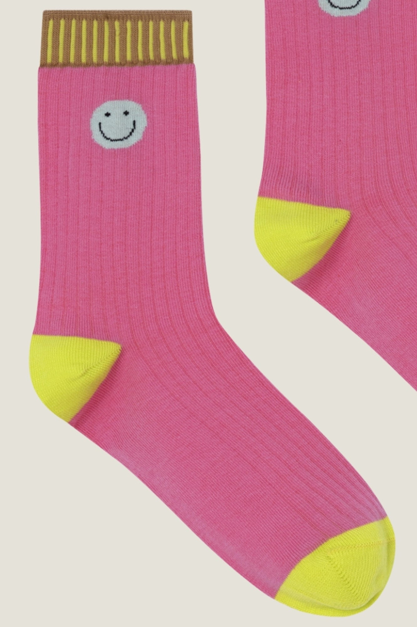 Ribbed Smiley Socks for Women - Soft Pink Novelty Happy Face Ankle Socks - Cute Casual Wear for Everyday, Gifts, or Fun Outfits