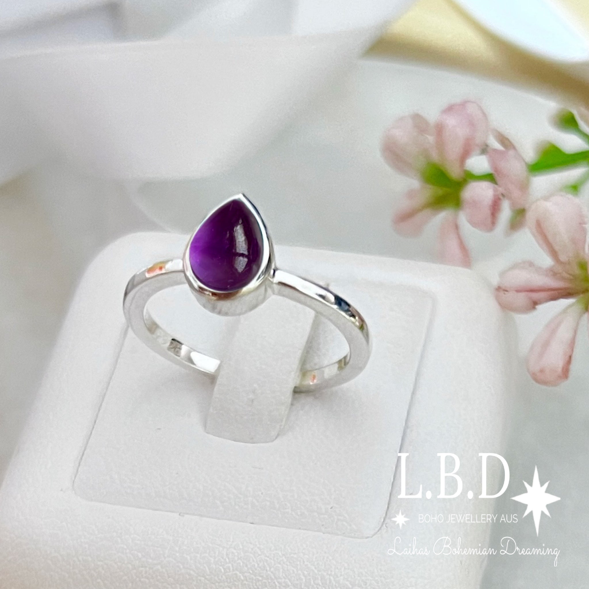 Laihas Mini Tearing Spirit Amethyst Ring - Dainty Purple Crystal Jewelry for Women | Perfect for Everyday Wear, Gift Giving & Spiritual Healing