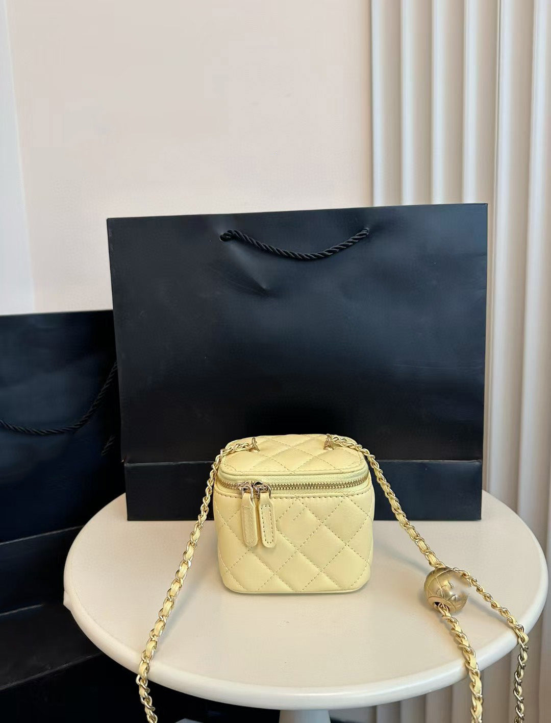 Mini Gold Ball Chain Box Bag - Elegant Crossbody Clutch for Women, Perfect for Parties, Weddings & Evening Events