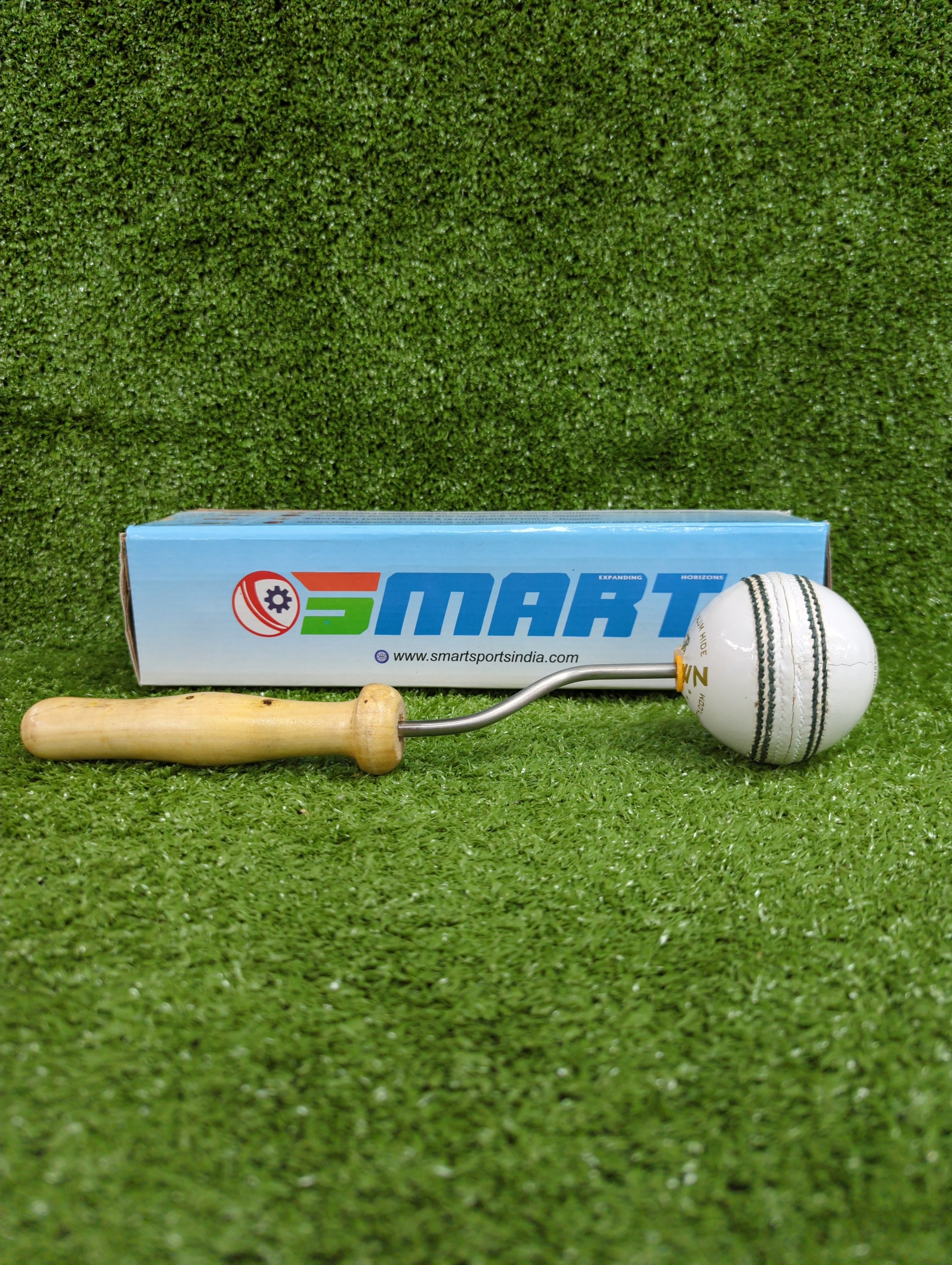 Smart Revolution White Cricket Ball Trainer - Perfect for Fast Bowlers & Spinners | Improve Bowling Skills | Indoor & Outdoor Practice | Cricket Training Equipment