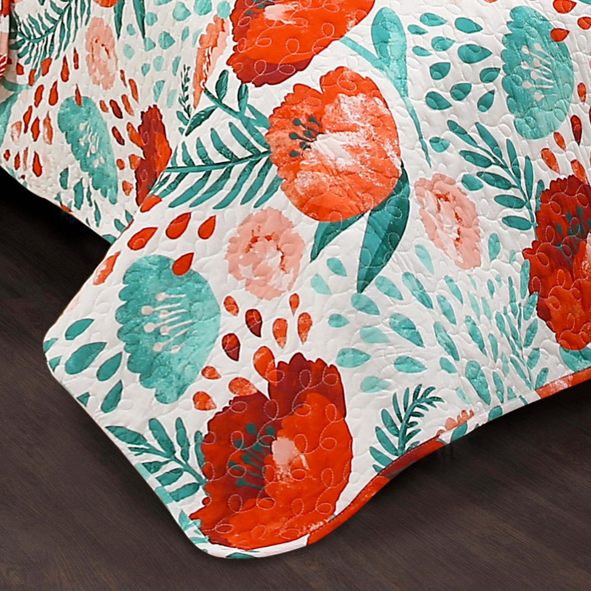 Poppy Garden Quilt 3-Piece Bedding Set - Floral Duvet Cover, Pillow Shams & Bed Skirt - Perfect for Spring & Summer Bedroom Decor