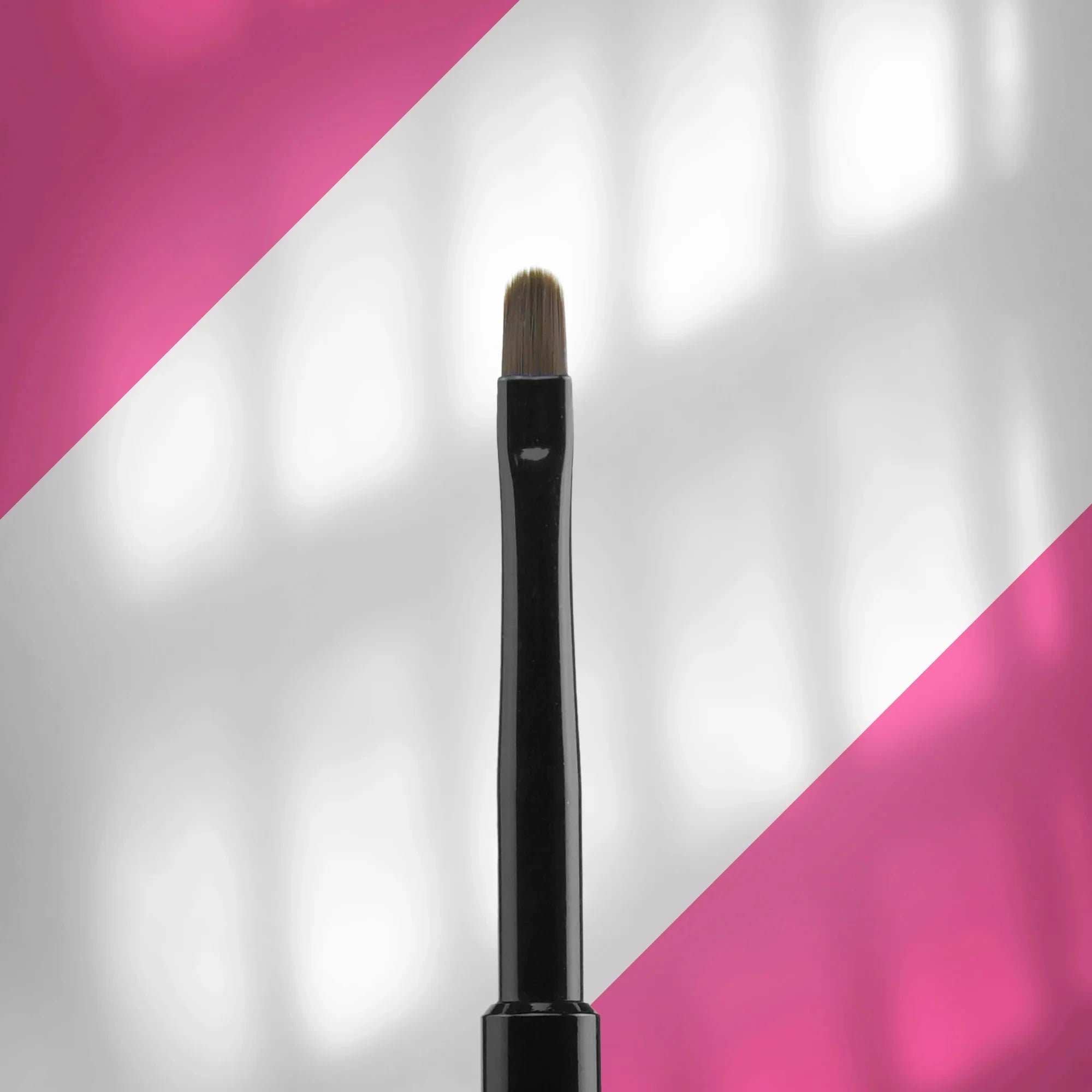 Staleks Expert Gel Brush - 4mm Width & 7mm Length - Professional Nail Art Tool for Gel Polish Application at Home or Salon