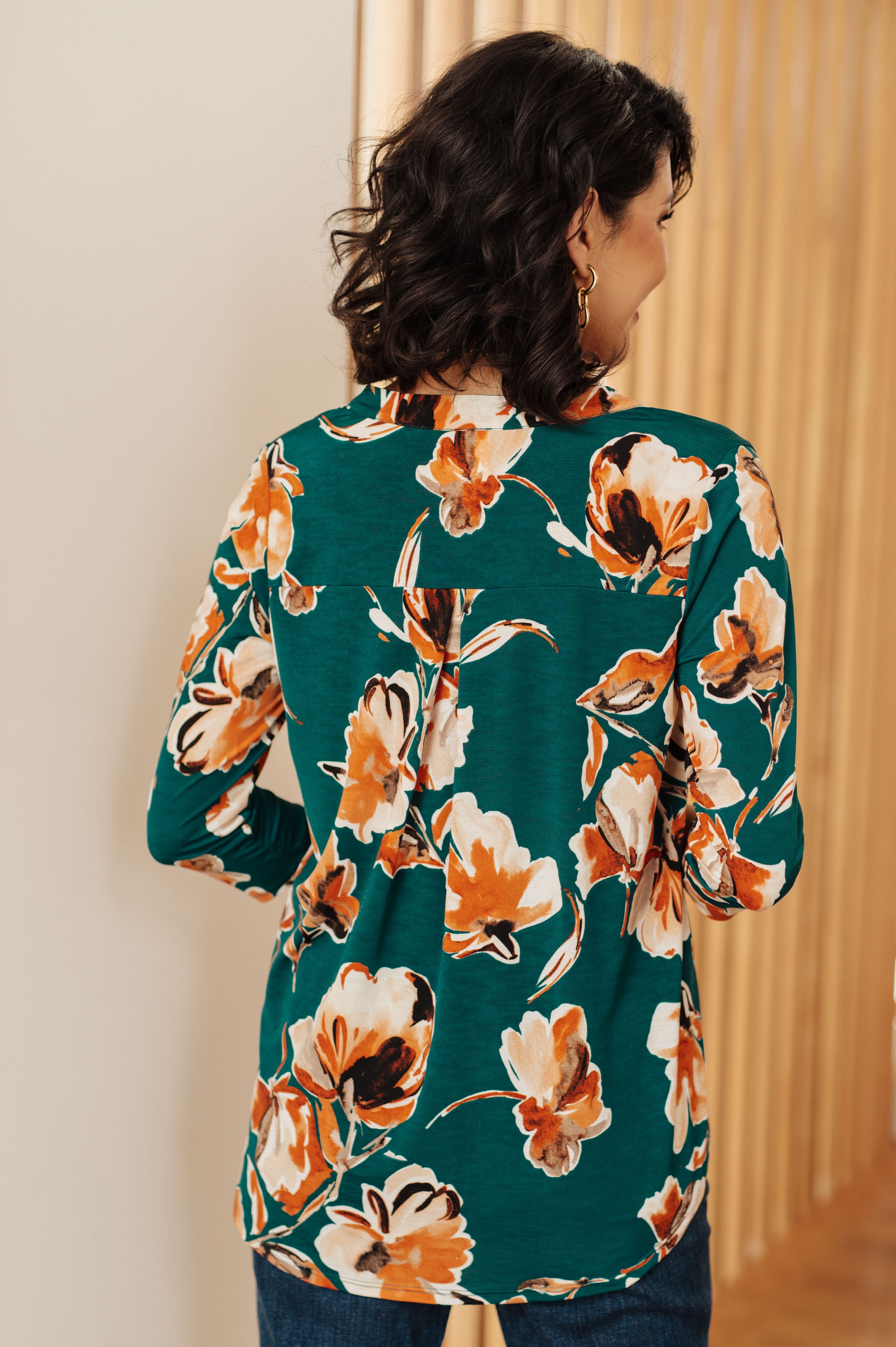 Stylish Teal Floral Print Women's Top - Trendy I Think Different Blouse for Casual Wear & Summer Outfits