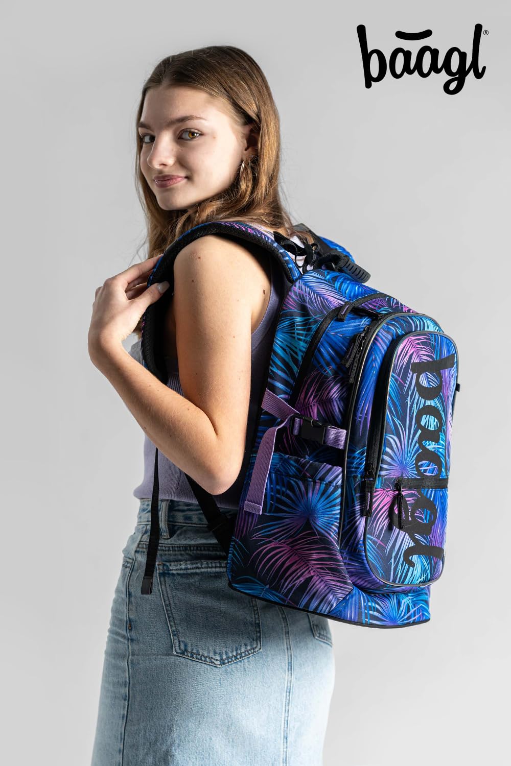 Baagl Ergonomic School Backpack for Boys - Lightweight Kids Backpack with Chest Strap & Reflective Safety Elements - Perfect for School, Travel & Outdoor Adventures
