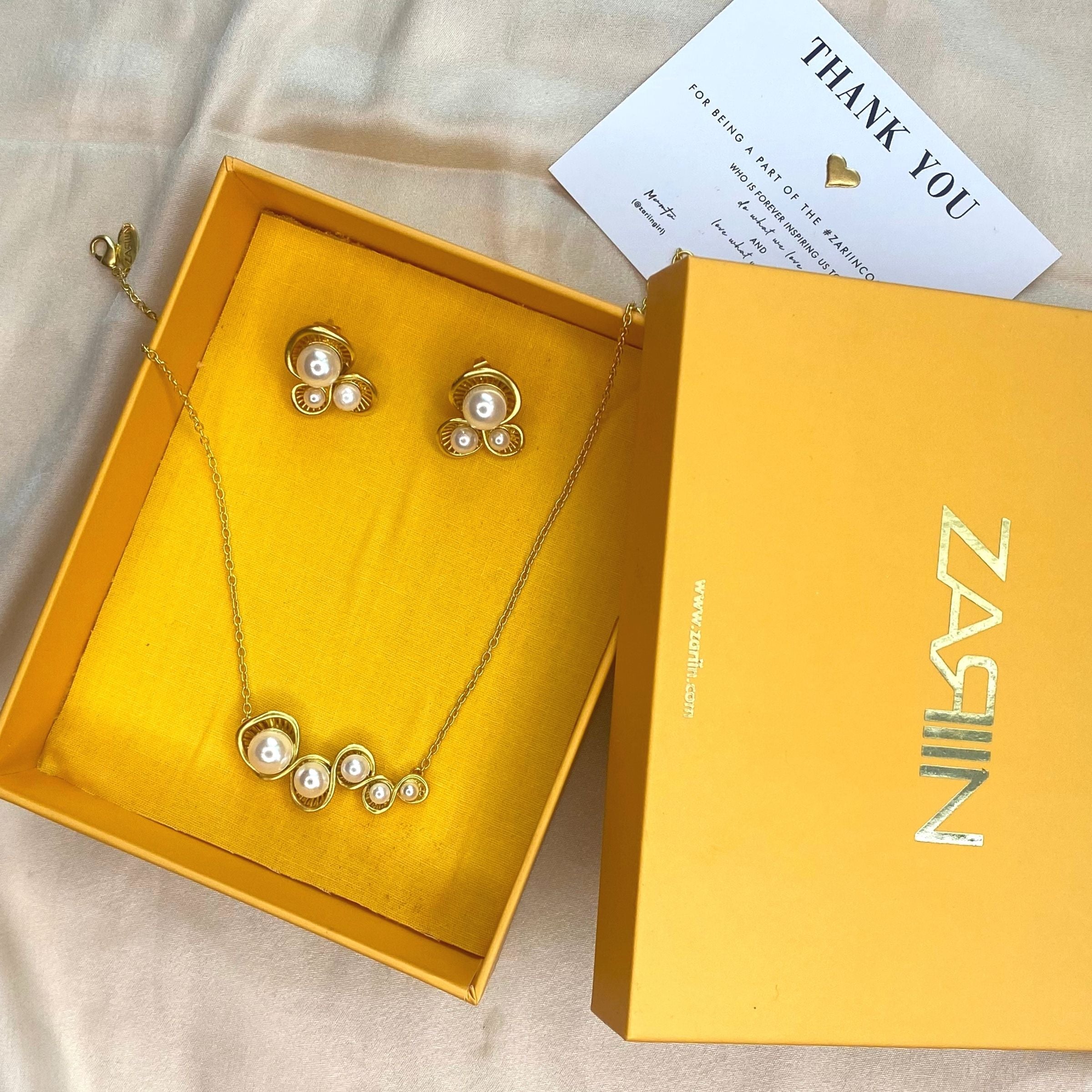 Dream on Dreamer Gift Box - Thoughtful Present for Friends & Loved Ones | Perfect for Birthdays, Anniversaries & Special Occasions