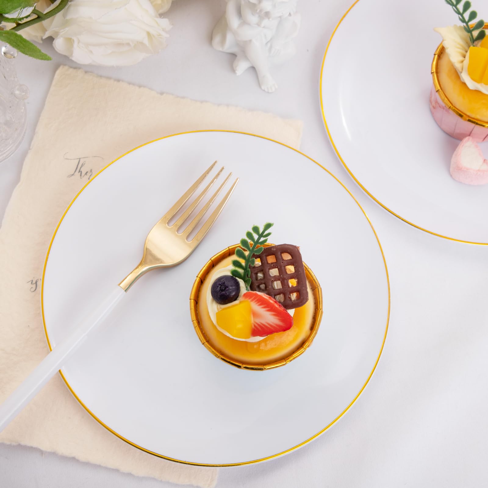 72-Piece Gold Plastic Plates Set - 7.5