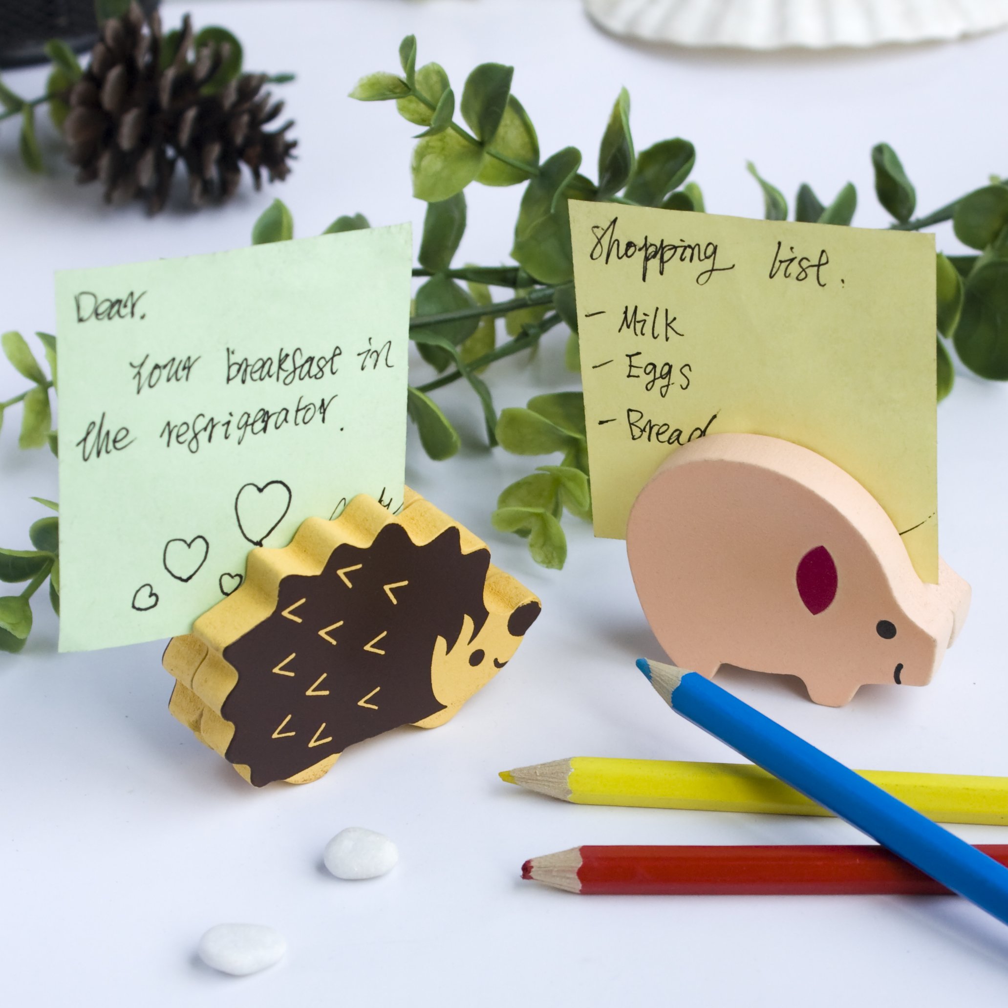 Blancho Wooden Animal Clips - Pig & Hedgehog Card Holder, Wooden Clamps for Photos, Notes & Decor | Perfect for Office, Home Organization & Gift Giving