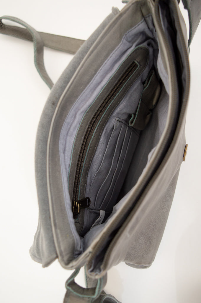 Stylish Grey Leather Handbag for Women - Trendy Crossbody Purse with Adjustable Strap, Perfect for Work, Travel & Everyday Use