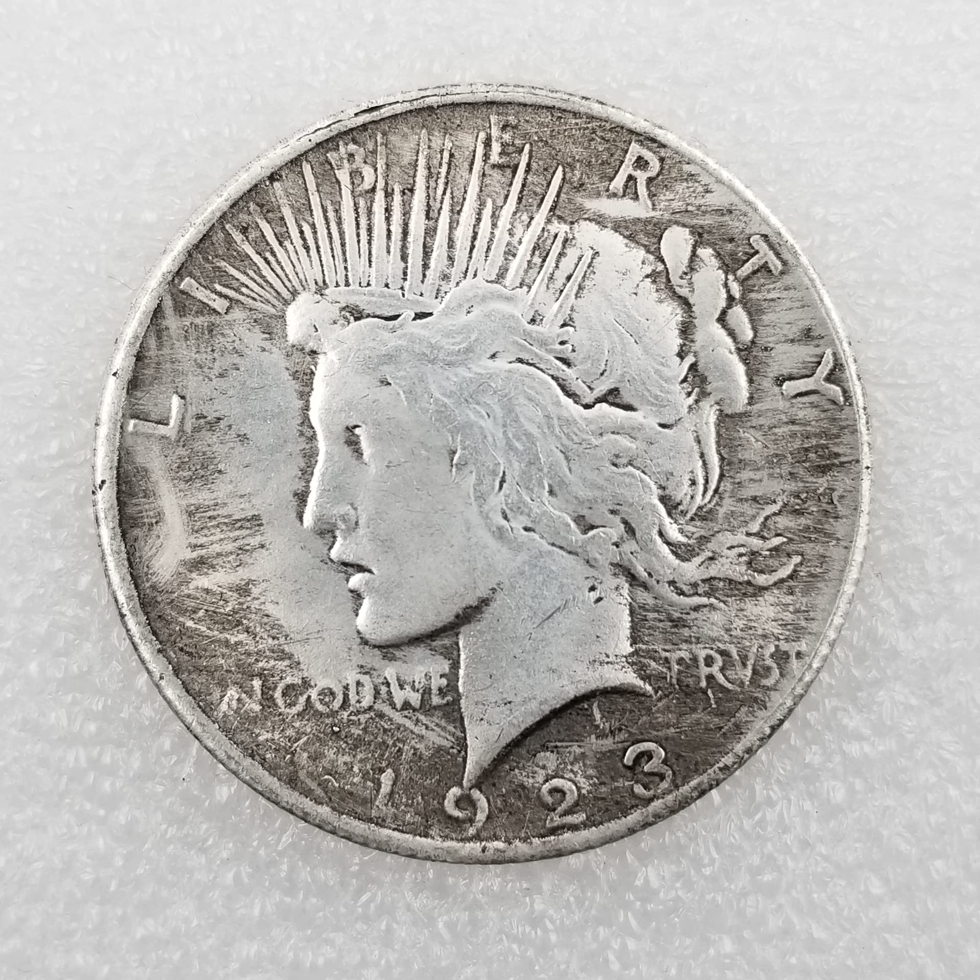 Vintage 1923 American Silver Dollar Replica - Antique Brass & Silver Plated Collectible Coin #066 - Perfect for History Buffs, Coin Collectors & Unique Gift Ideas