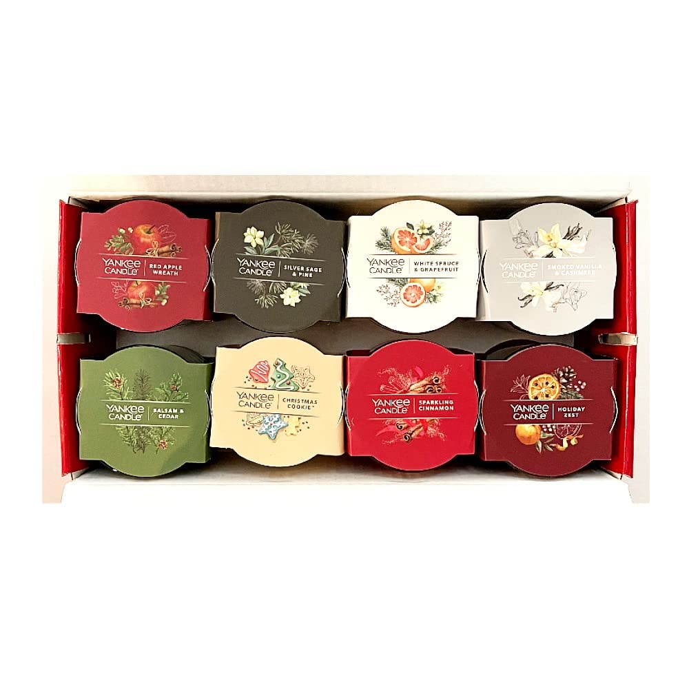 Yankee Candle Holiday Gift Set - 8 Mini Candles with Balsam & Cedar, Sparkling Cinnamon, Christmas Cookie & Red Apple Wreath Scents | Perfect for Christmas Decorations, Home Fragrance & Cozy Winter Evenings