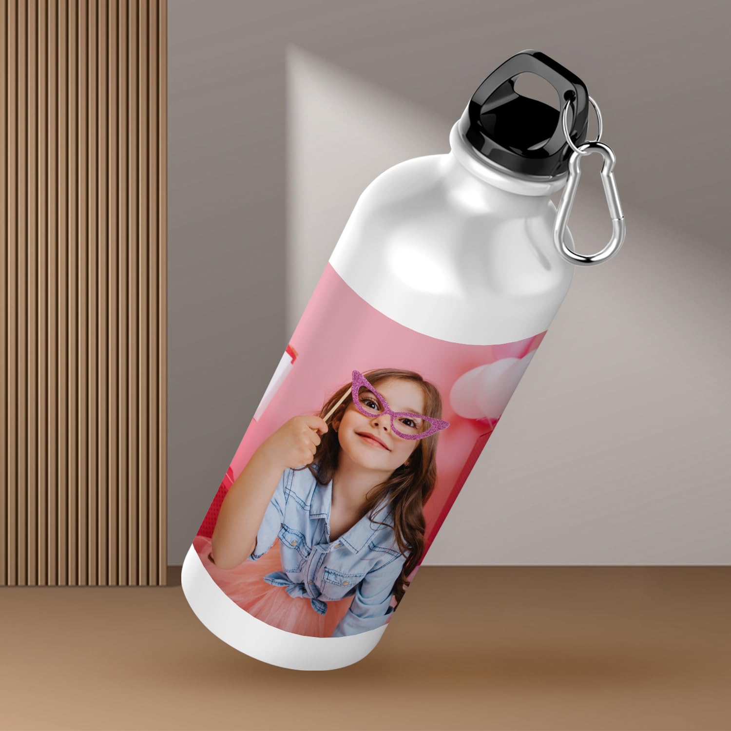 **Personalized Sports Water Bottle with Photo & Name - 600ML Custom Aluminum Sipper Bottle (White) - Ideal for Gym, Hiking & Team Gifts - Includes Free Wooden Keychain**