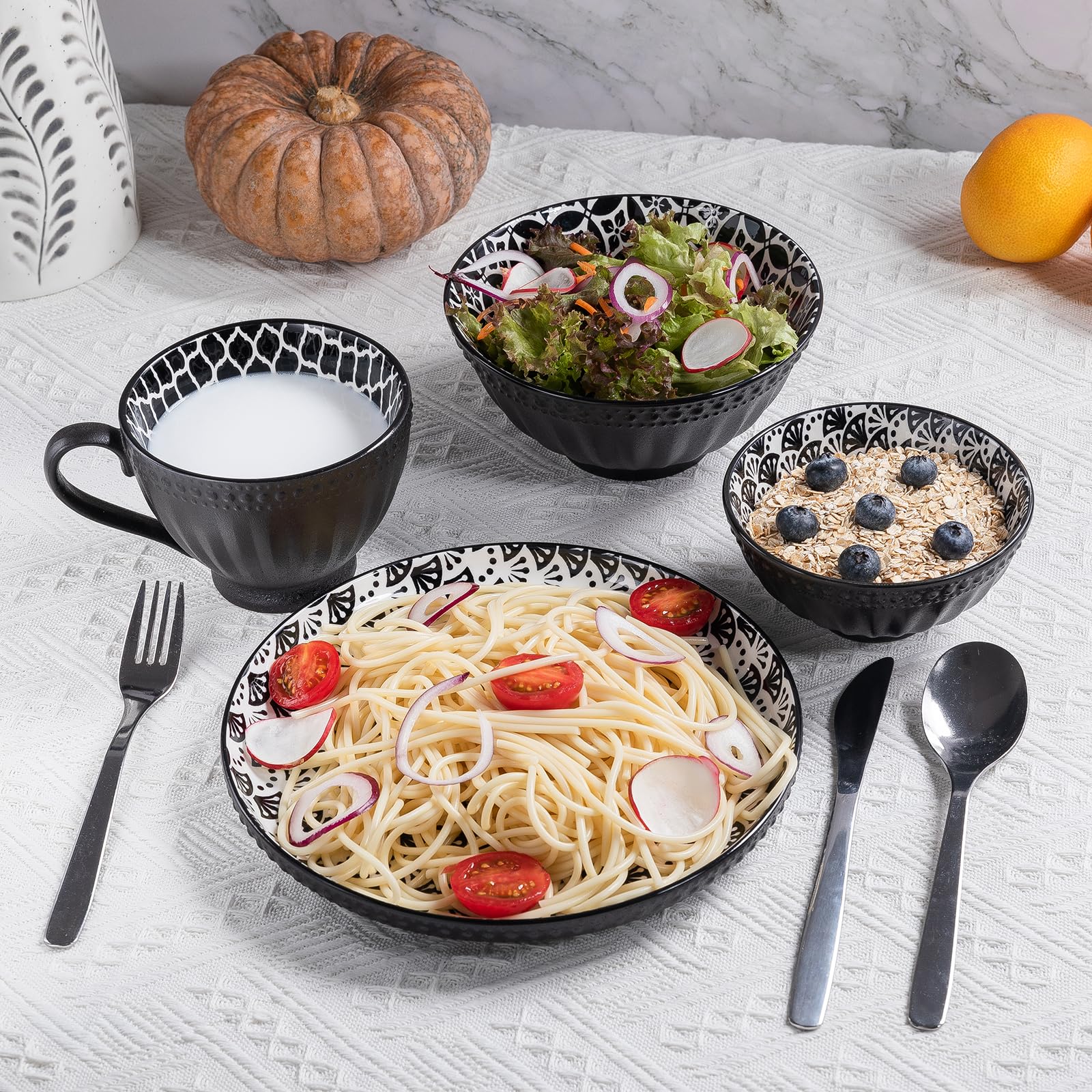 LEHAHA 6-Piece Ceramic Dinner Plates Set - 8-inch Black and White Porcelain Plates for Dessert, Salad, Pasta & Pizza | Round Dishwasher & Microwave Safe Plates for Home, Restaurant & Party Use | Elegant Tableware for Everyday Dining & Entertaining
