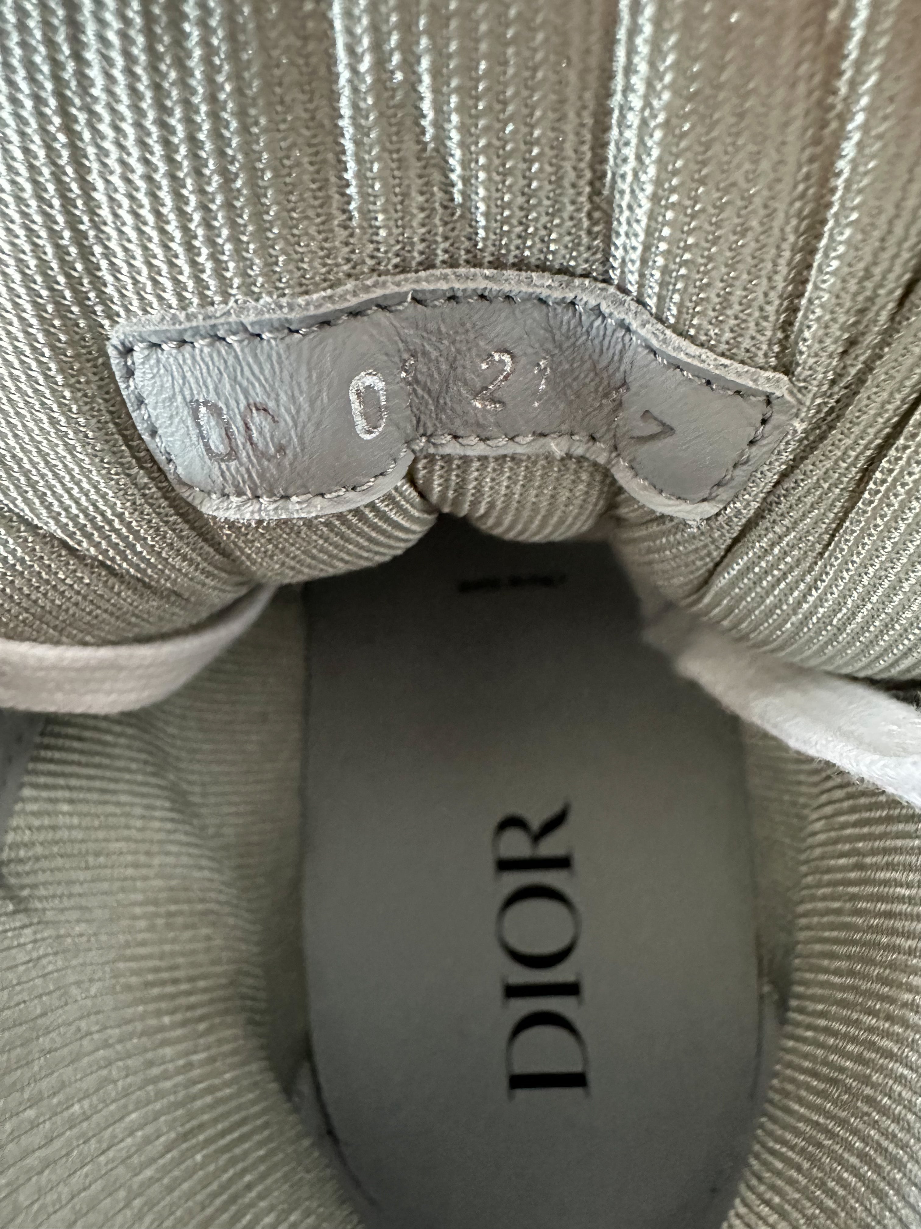 Dior Grey & White Oblique B27 Sneakers for Men - Luxury High-Top Fashion Sneakers | Perfect for Casual Wear, Street Style & Everyday Outfits