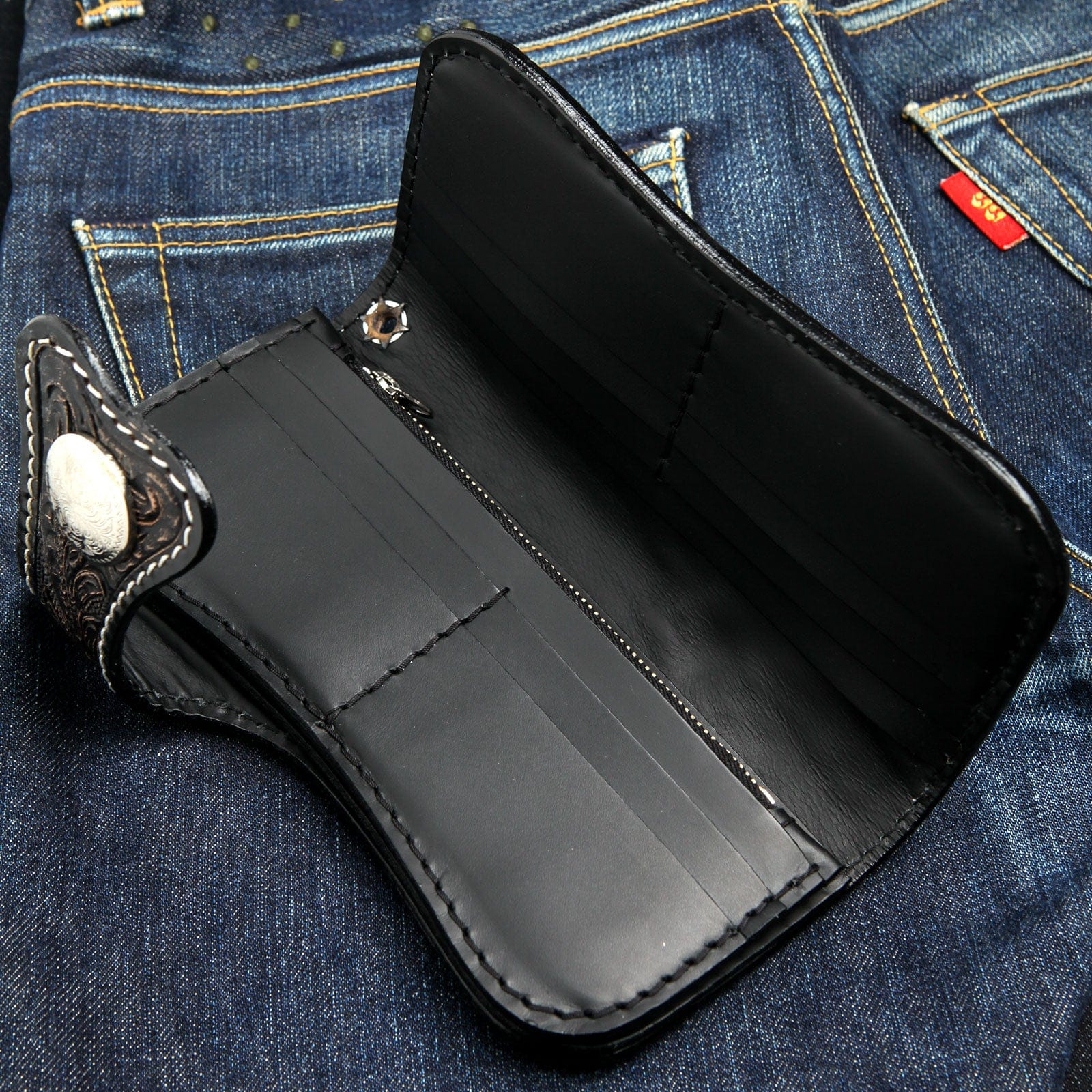 Skull Carved Genuine Leather Large Biker Wallet for Men - Premium Motorcycle Wallet with RFID Protection - Perfect for Bikers, Riders & Motorcycle Enthusiasts