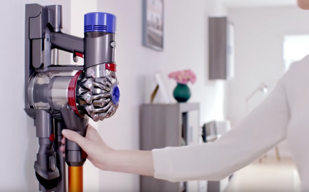 Refurbished Dyson V8 Cordless Vacuum Cleaner with 2 Cleaning Heads - Hard Floor & Carpet - 1 Year Warranty | Perfect for Pet Hair, Stairs & Quick Home Cleaning