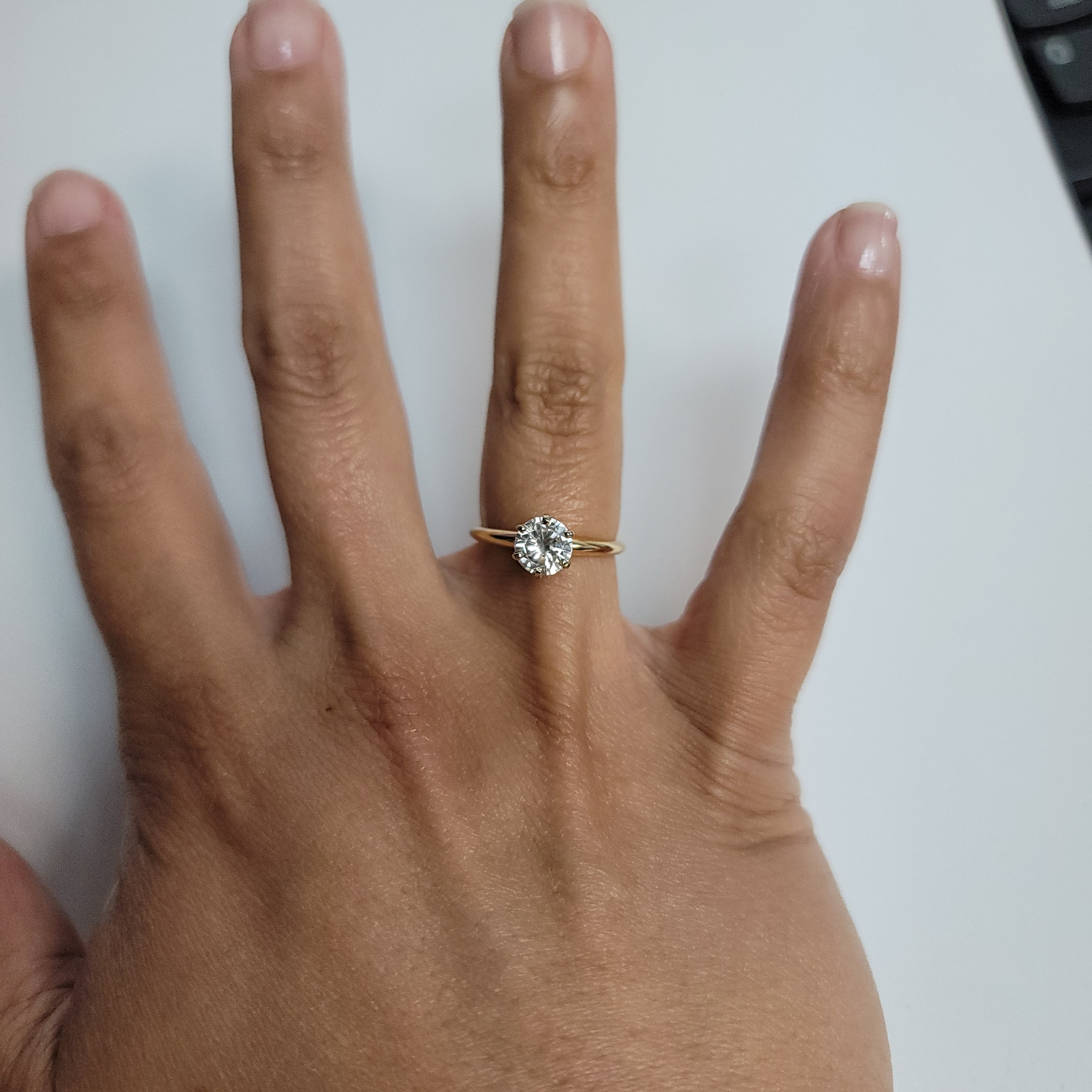 1 Carat Brilliant Cut Diamond Engagement Ring for Women - Perfect for Proposals, Weddings & Anniversary Gifts