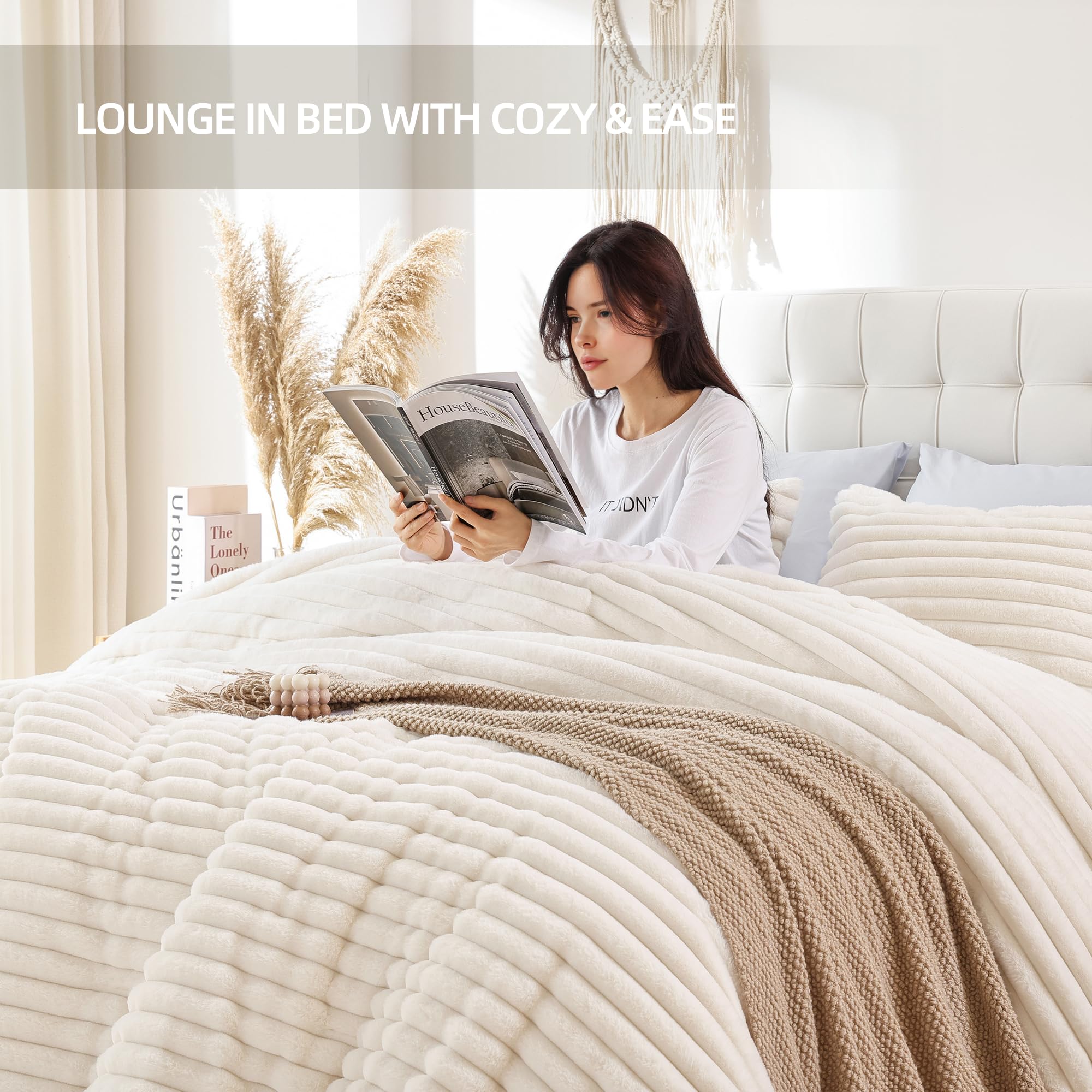 Luxury Fluffy Queen Comforter Set 3-Piece - Cream White Faux Fur Bedding, Ultra Soft & Warm Fleece Blanket for All Seasons, Includes 2 Pillow Shams | Cozy Bedroom Upgrade for Winter Nights & Hotel-Style Comfort