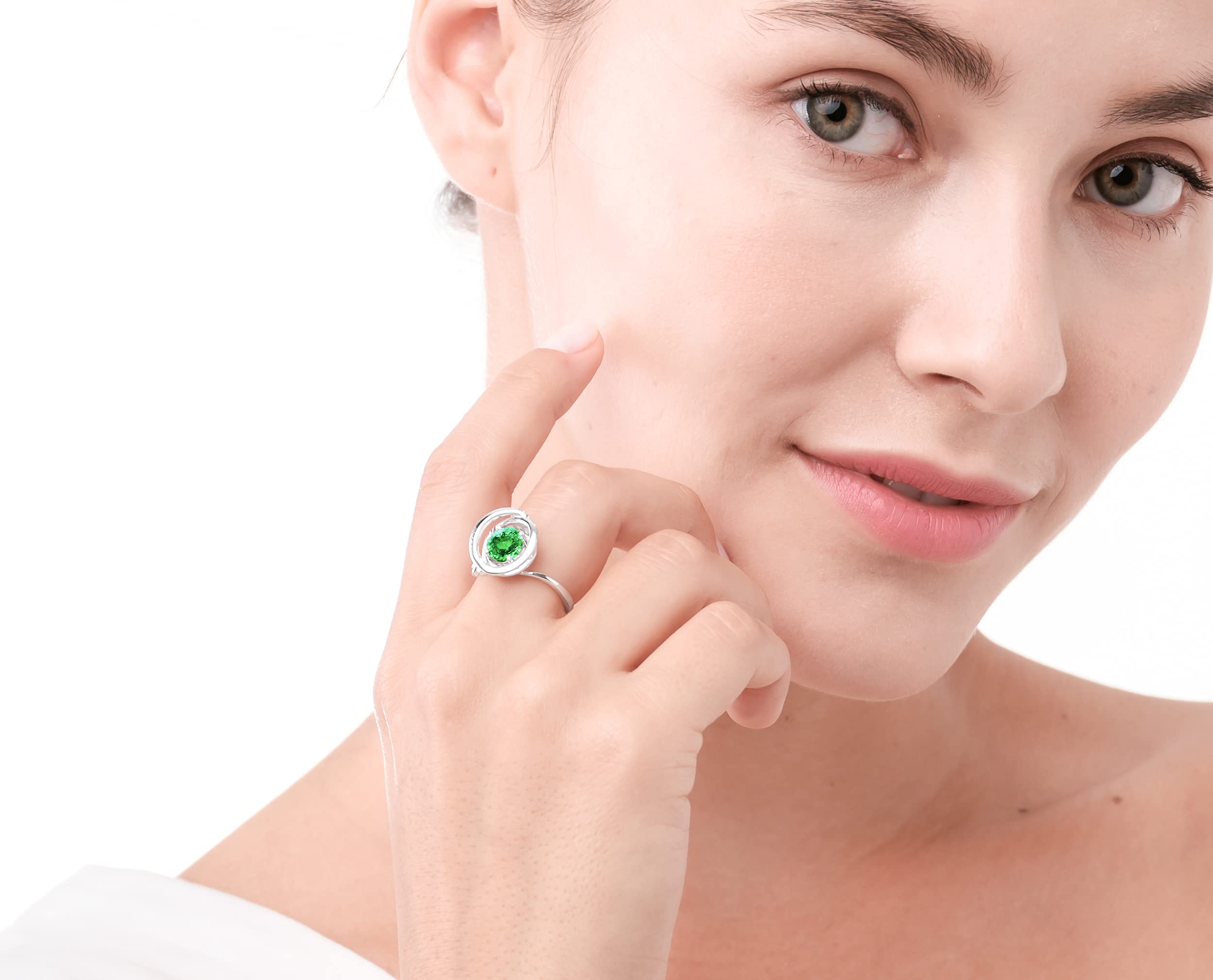 Chrome Diopside Ring for Women - May Birthstone Solitaire Ring in Sterling Silver - Unique Wave Circle Ring for Everyday Wear & Special Occasions