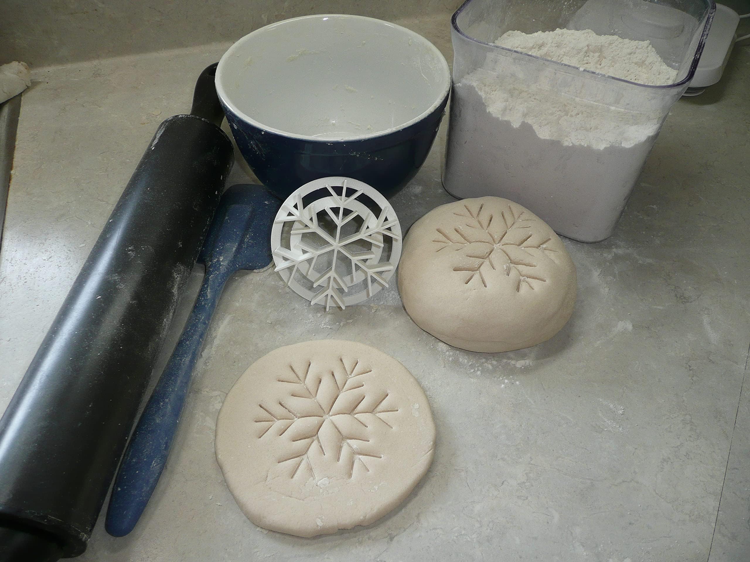 Authentic Snowflake Design Concha Cutter - Mexican Sweet Bread Stamp - Made in USA (PR4396, White) | Perfect for Pan Dulce, Conchas, and Traditional Mexican Pastries