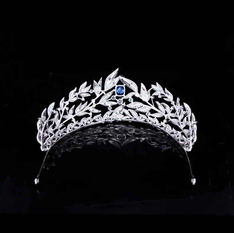 Luxury Platinum Plated Leaf Tiara with Cubic Zirconia - Elegant Bridal Crown for Weddings, Proms & Special Occasions | Perfect for Brides, Prom Queens & Pageant Winners