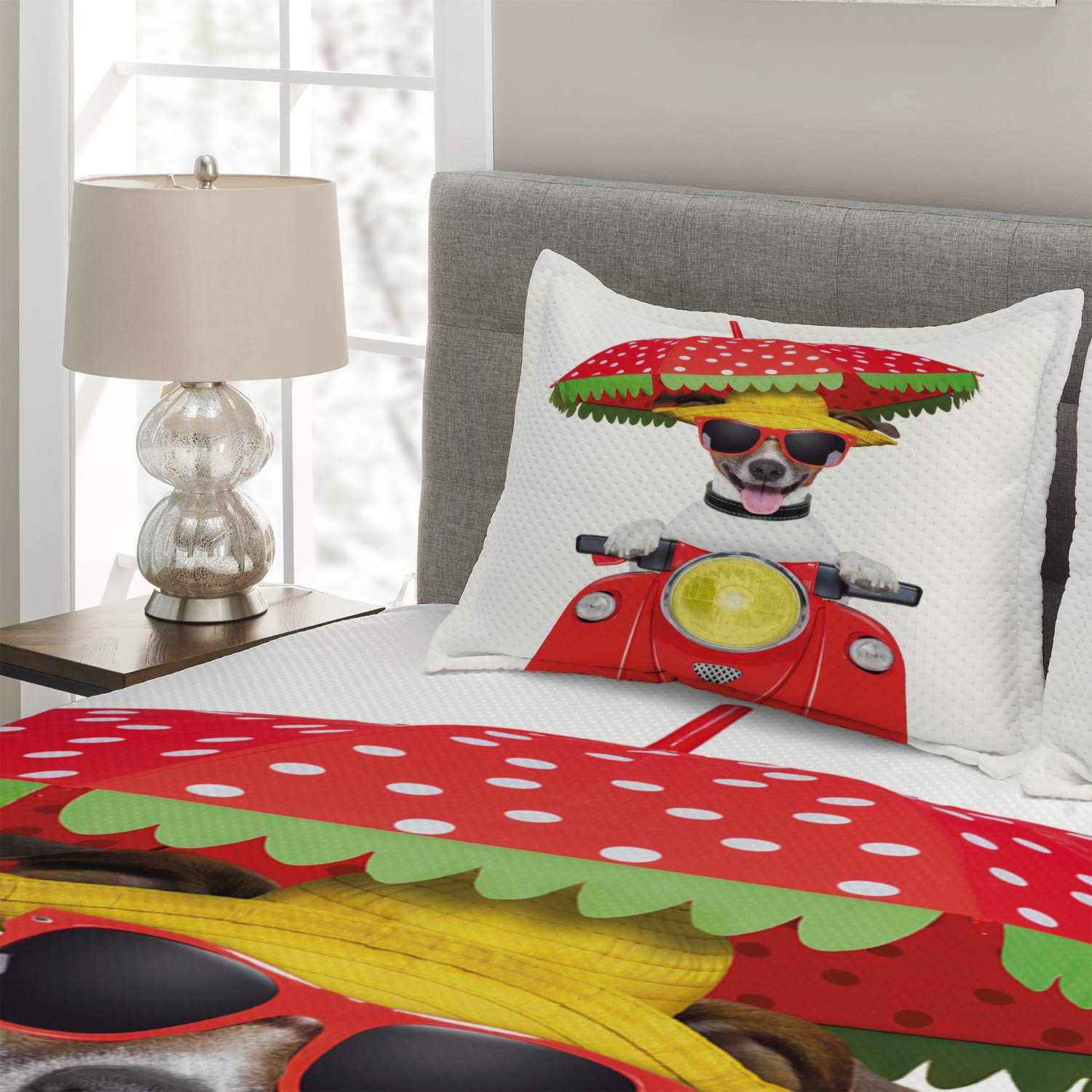 Ambesonne Funny Dog Driving Motorcycle Quilt Set - King Size 3-Piece Bedspread with 2 Pillow Shams, Red Holiday Themed Animal Coverlet - Perfect for Bedroom Decor, Gift Giving & Themed Parties