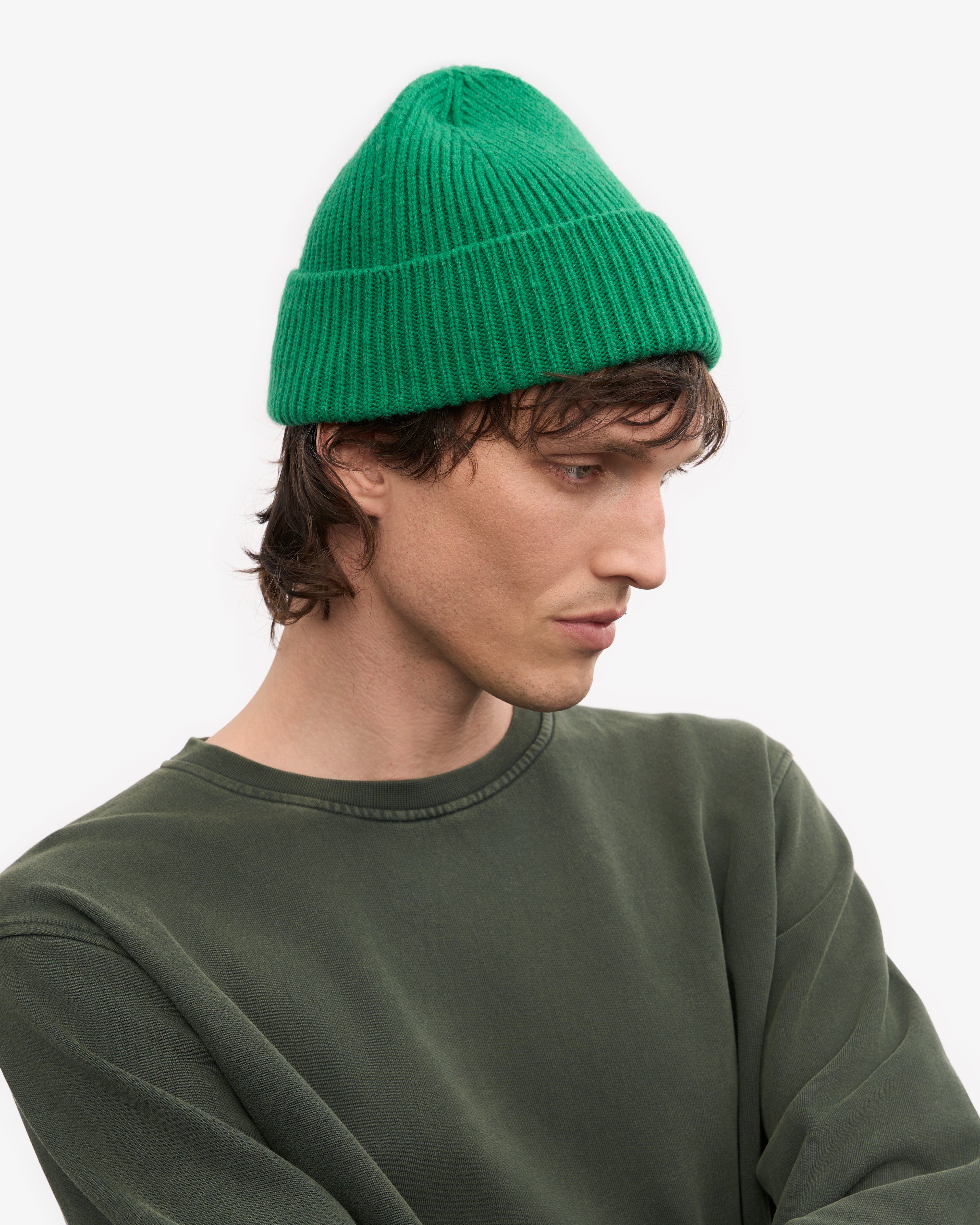 Premium Merino Wool Beanie - Soft & Warm Kelly Green Winter Hat for Men & Women - Perfect for Skiing, Hiking & Outdoor Activities