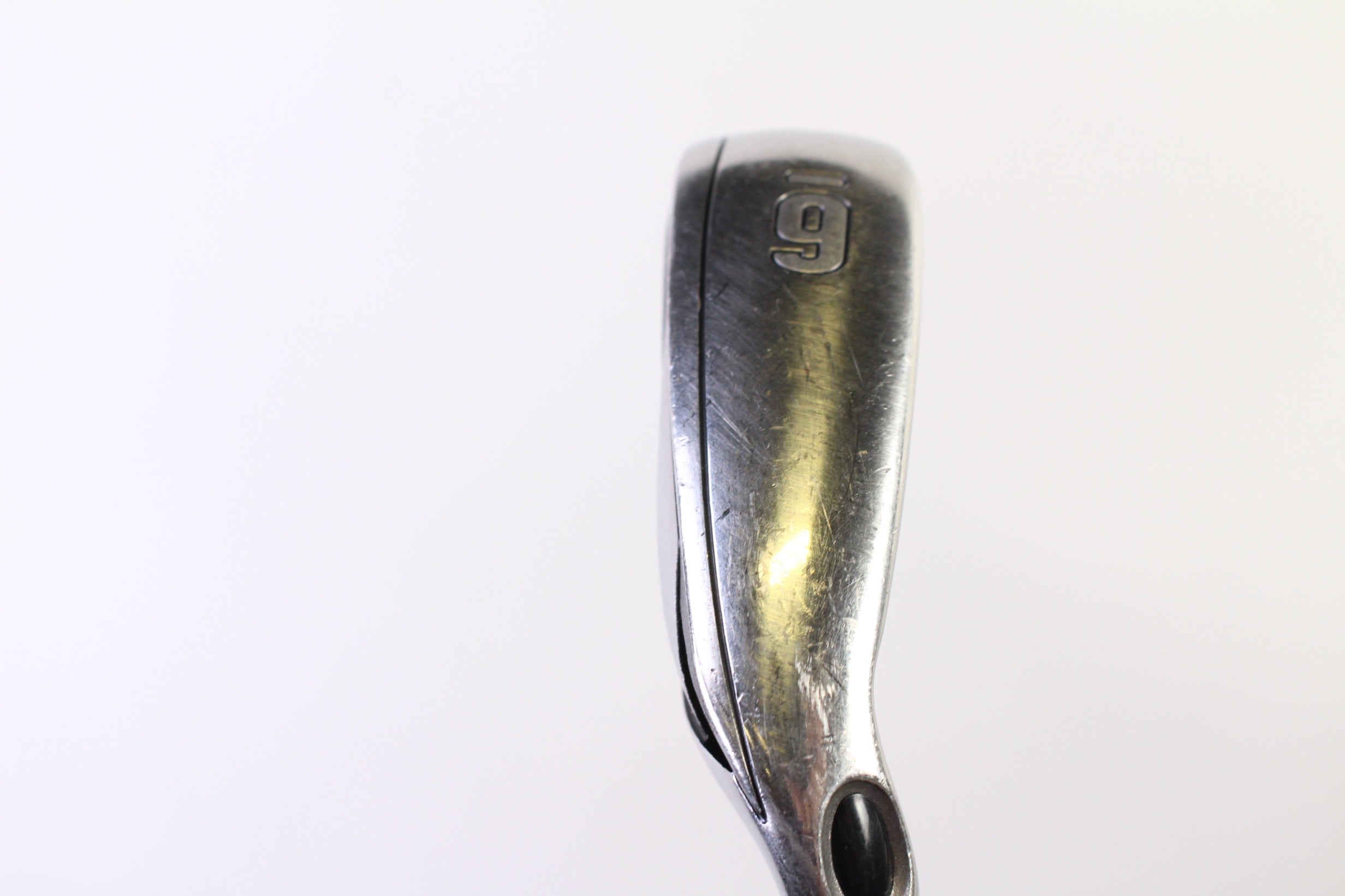 Used Callaway RAZR X HL 6 Iron Right Handed Regular Flex Golf Club - Perfect for Mid-Handicap Players & Driving Range Practice