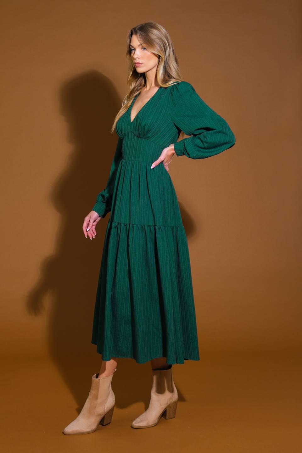 Elegant Woven Midi Dress for Women - Stylish & Comfortable Summer Outfit for Parties, Weddings & Office Wear