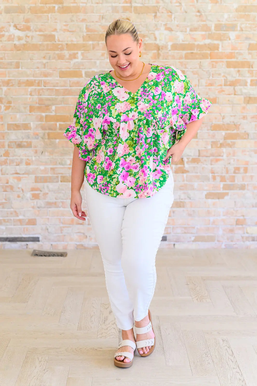 Florence V-Neck Statement Top in Kelly Green | Elegant Women's Blouse for Work, Party & Date Night | Perfect for Office, Cocktail Events & Evening Outfits