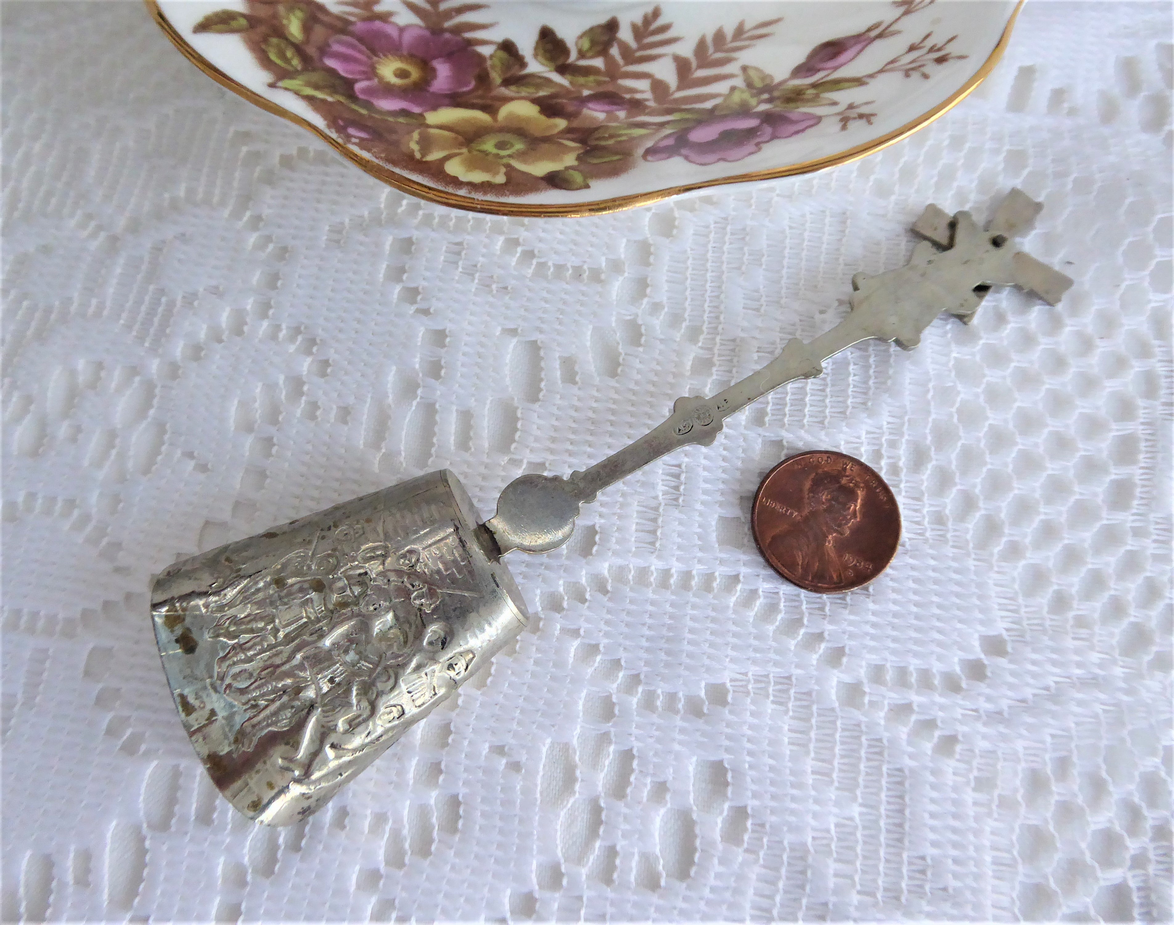 Vintage 1950s Dutch Mechanical Silver Sugar Spoon - Antique Sugar Shovel & Caddy Spoon for Tea, Coffee, and Dessert Serving