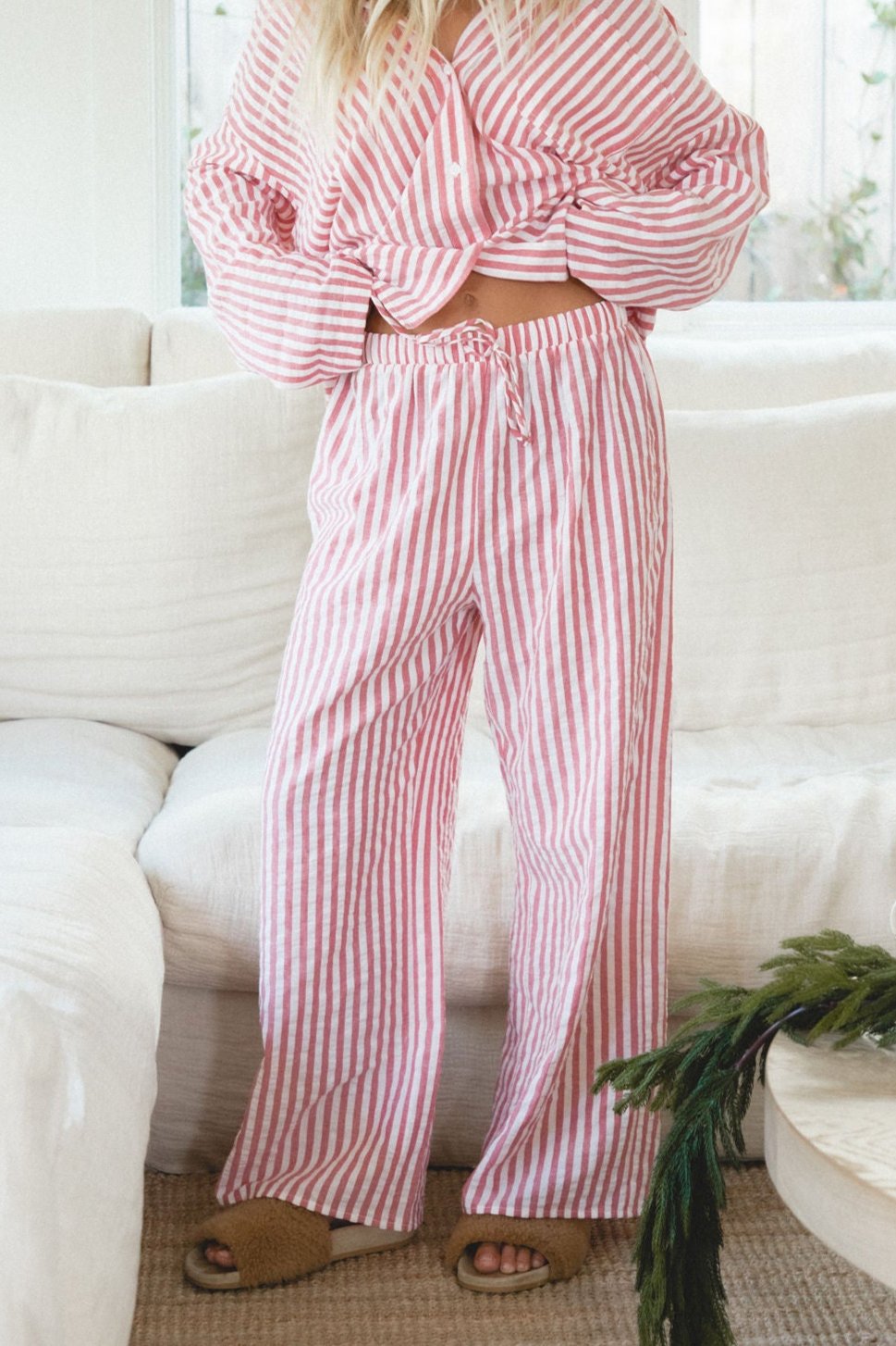 Cozy Christmas Morning Pajama Bottoms for Women - Soft Fleece Lounge Pants for Holiday Comfort & Family Gatherings