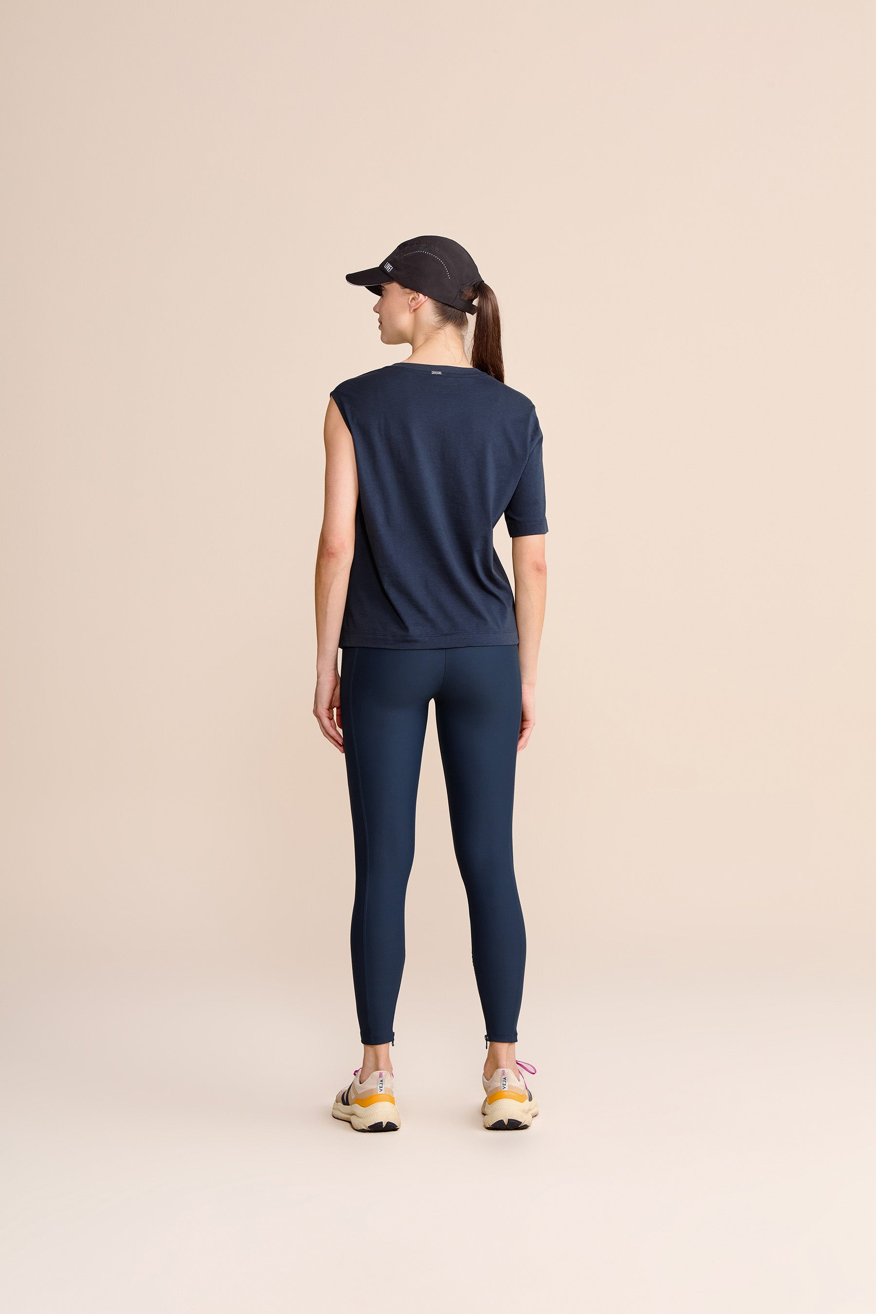 Premium Long Flux Soft Pima Cotton T-Shirt for Men - Breathable & Comfortable Casual Wear for Everyday, Gym, and Outdoor Activities