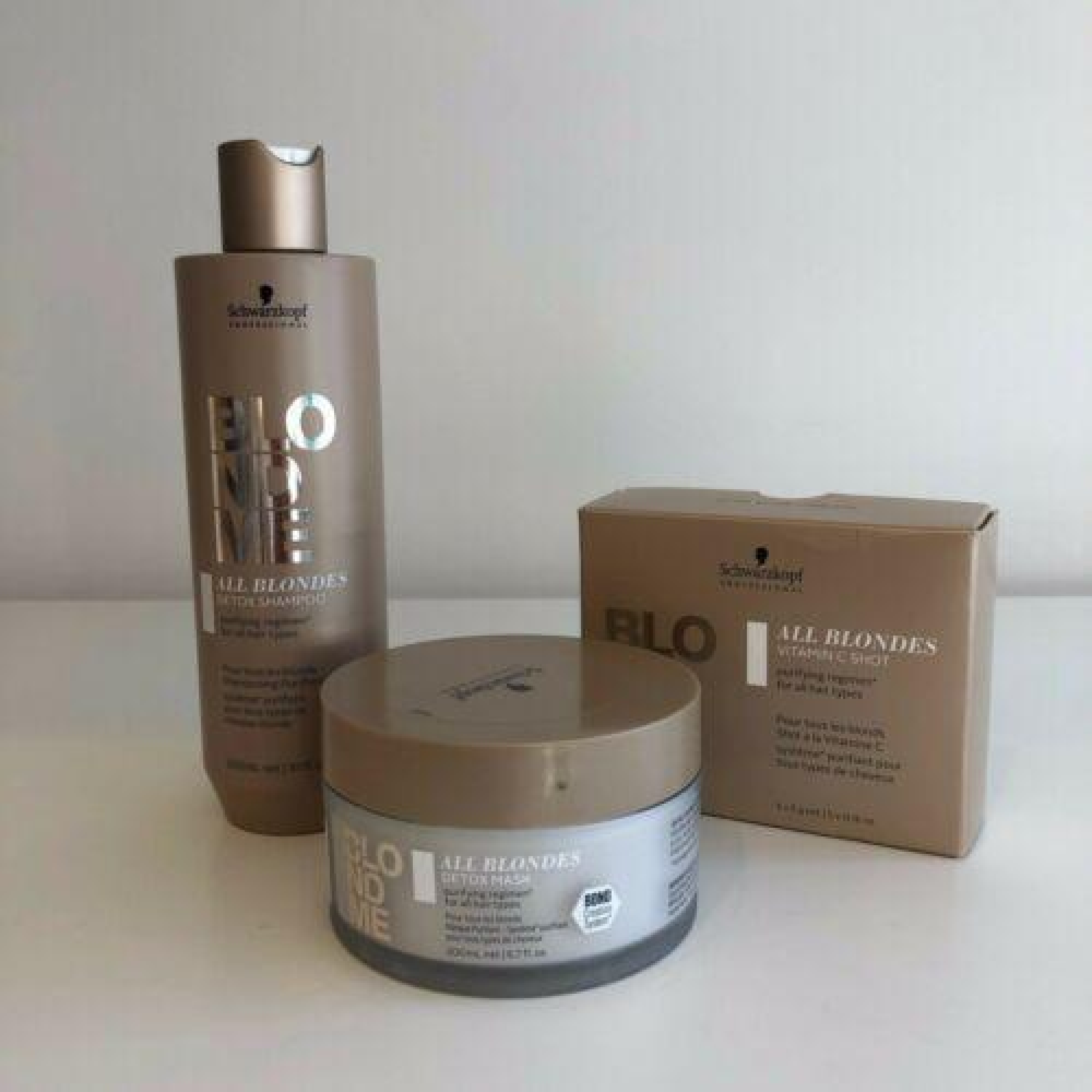 BlondMe All Blondes Detox Shampoo 10oz & Hair Mask 6.7oz with Vitamin C Shot Set - Professional Blonde Hair Care for Color-Treated & Damaged Hair - Salon Quality Treatment for Brighter, Healthier Blonde Locks