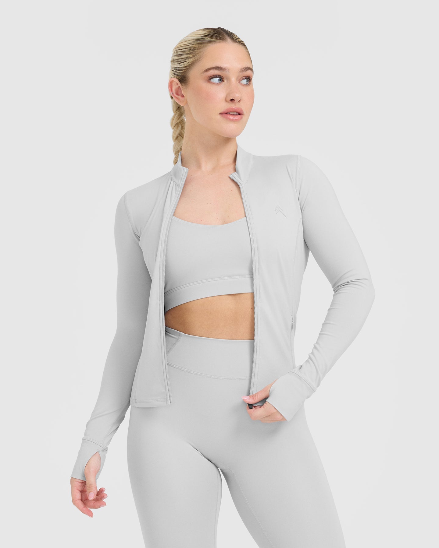 Timeless Light Grey Jacket for Men & Women | Classic Outerwear for Fall & Winter | Perfect for Casual Outings, Travel & Outdoor Activities