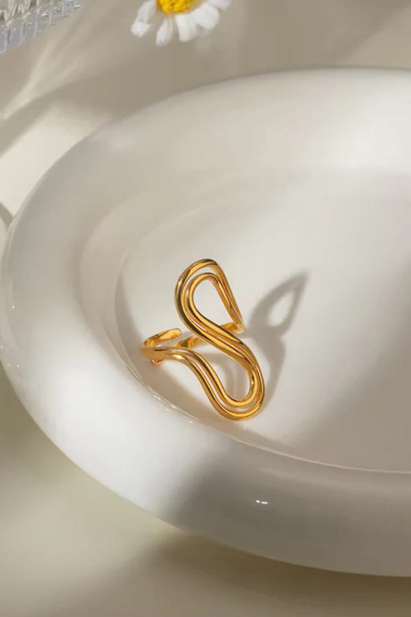 Minimalist Linear Stainless Steel Ring for Women - Durable & Hypoallergenic Jewelry for Everyday Wear, Gift Giving & Special Occasions