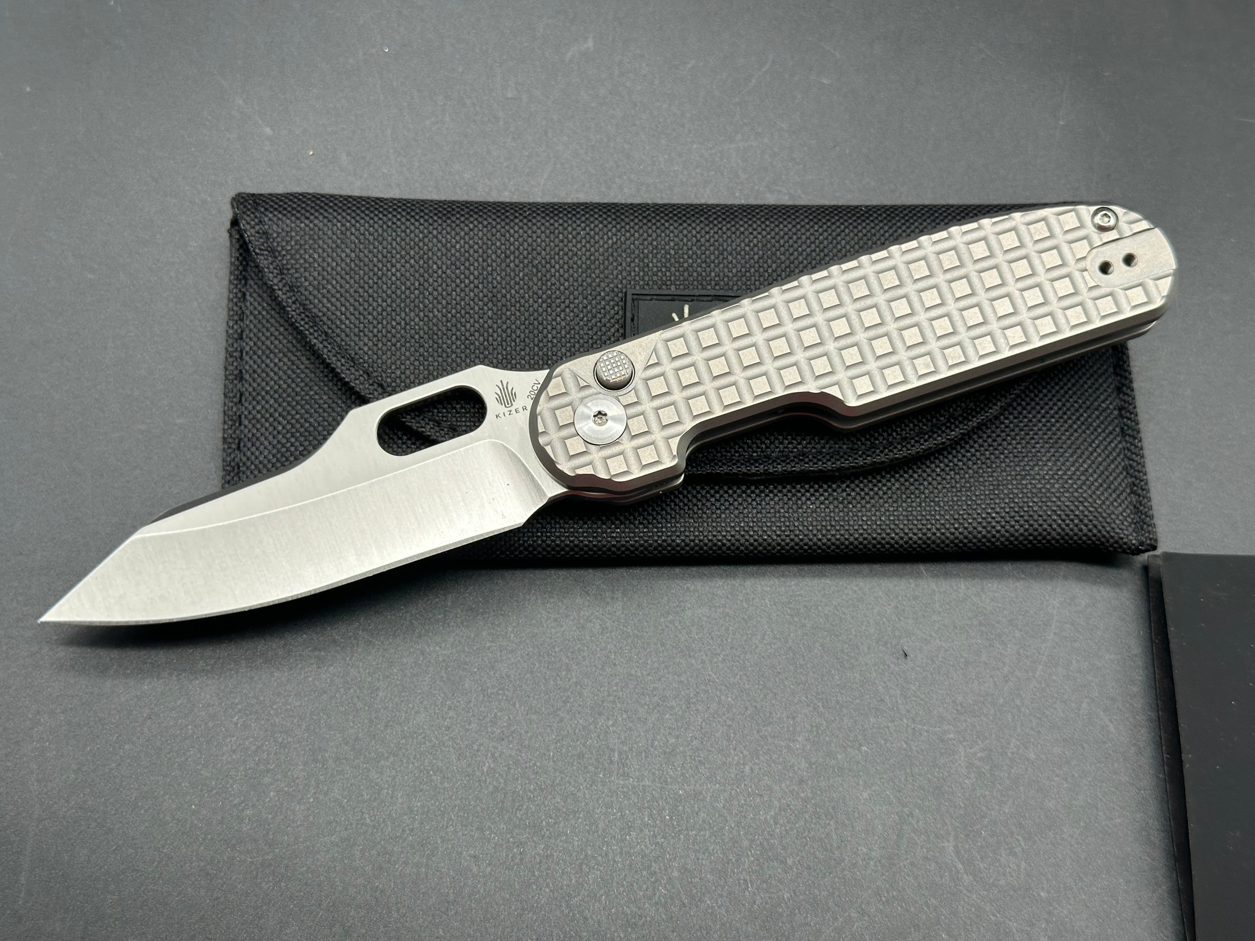 Kizer Cormorant Button Lock Folding Knife - Titanium Handle, 3.15