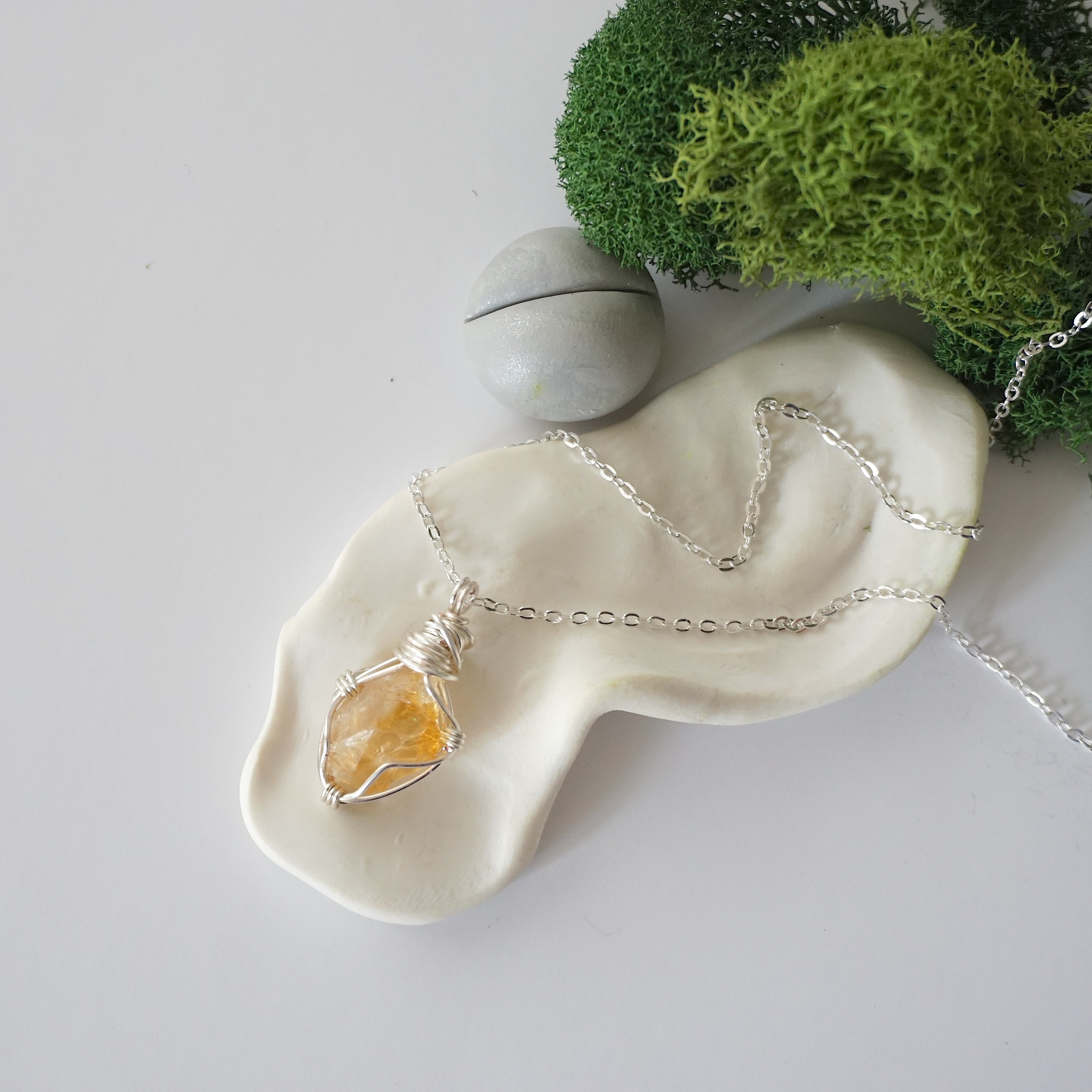 Simple Citrine Birthstone Necklace - Dainty Crystal Jewelry for Women | Perfect Gift for Birthday, Anniversary & Everyday Wear